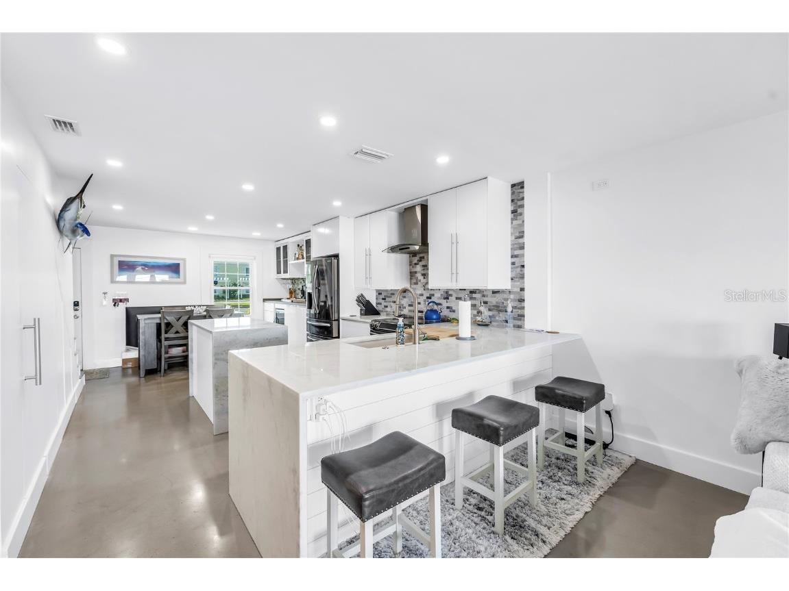 4982 Coquina Key Drive SE Saint Petersburg FL 33705 - TAMPA BAY TB8424408 image18