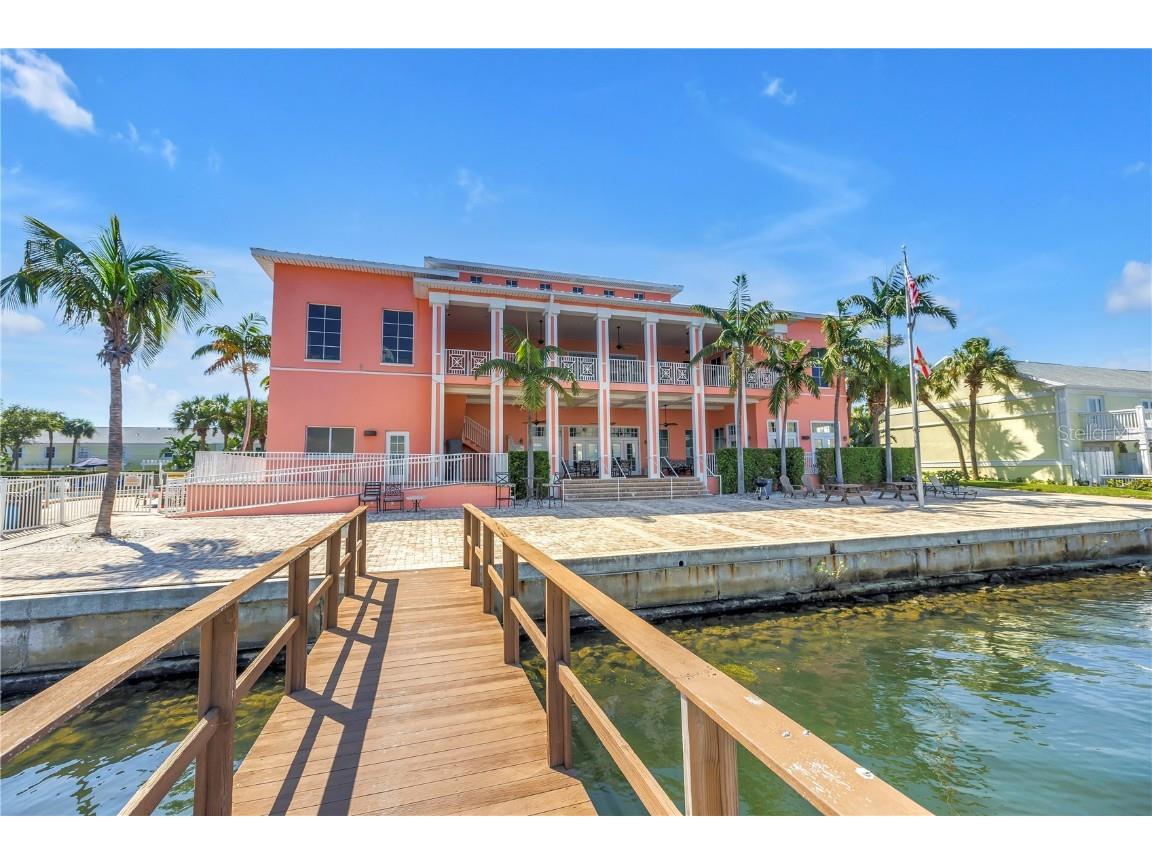 4982 Coquina Key Drive SE Saint Petersburg FL 33705 - TAMPA BAY TB8424408 image46