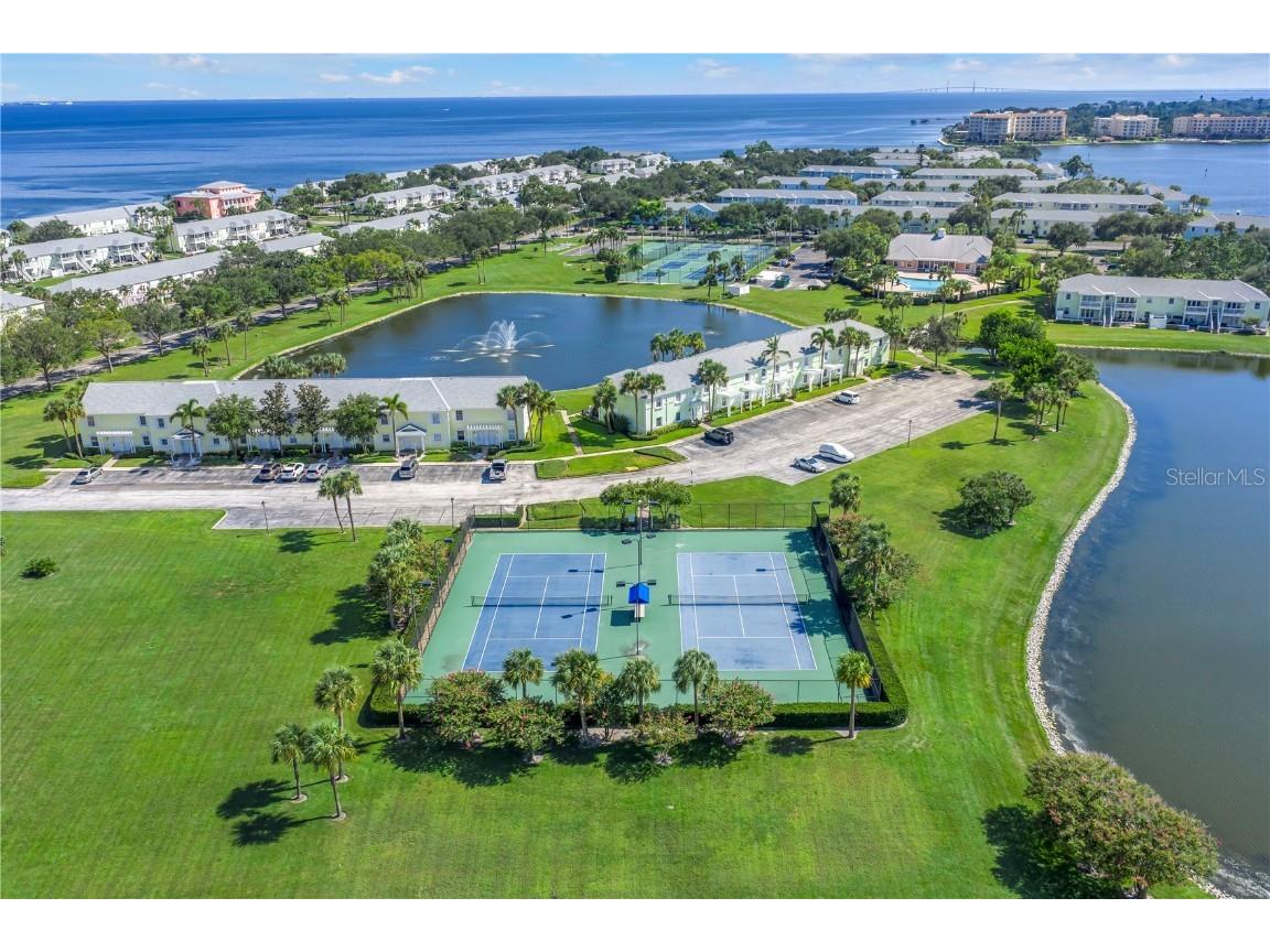 4982 Coquina Key Drive SE Saint Petersburg FL 33705 - TAMPA BAY TB8424408 image59