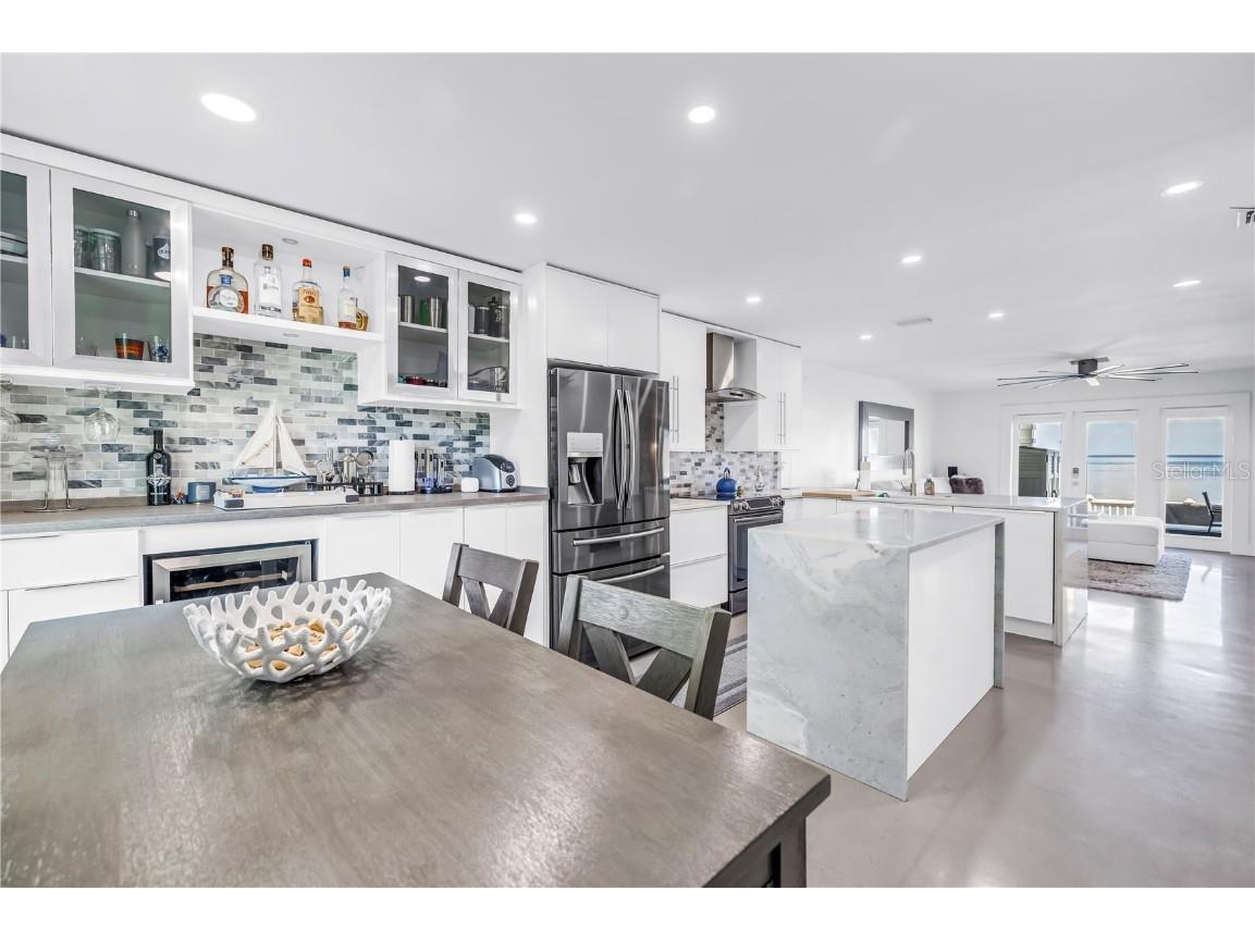 4982 Coquina Key Drive SE Saint Petersburg FL 33705 - TAMPA BAY TB8424408 image7