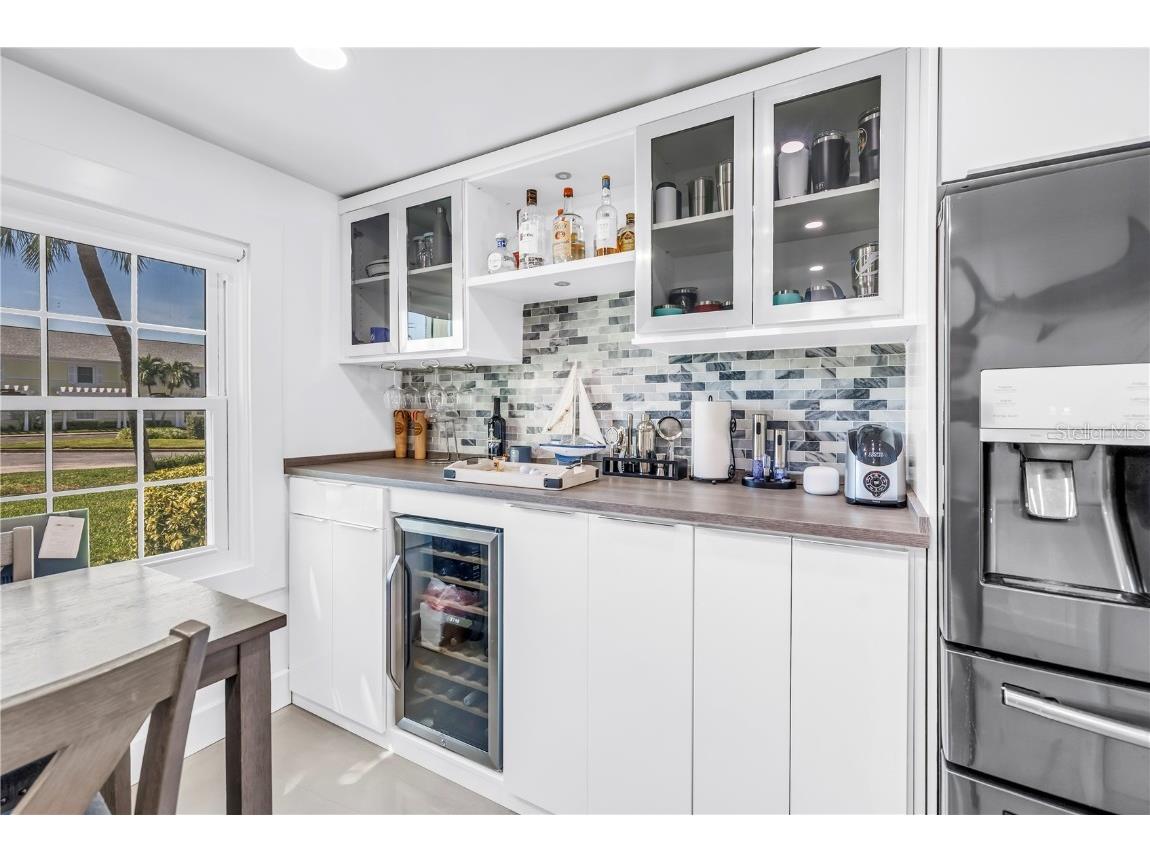 4982 Coquina Key Drive SE Saint Petersburg FL 33705 - TAMPA BAY TB8424408 image9