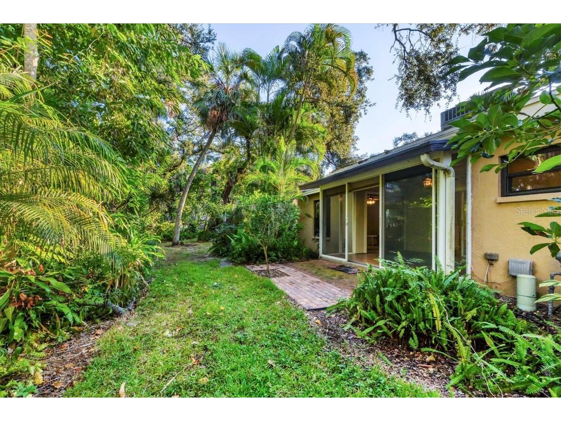 4983 Village Gardens Drive #45 Sarasota FL 34234 A4669034 image26