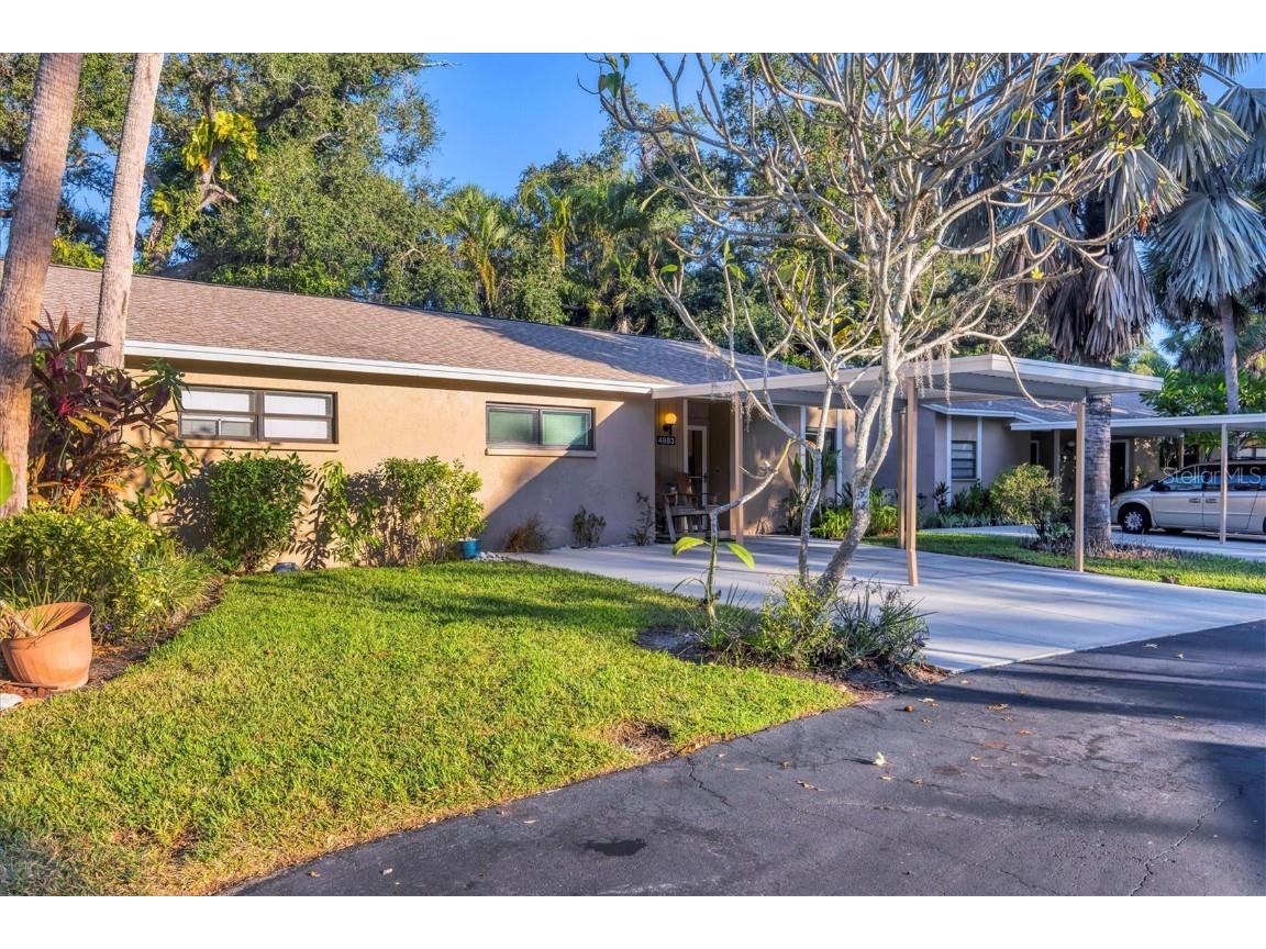 4983 Village Gardens Drive #45 Sarasota FL 34234 A4669034 image3