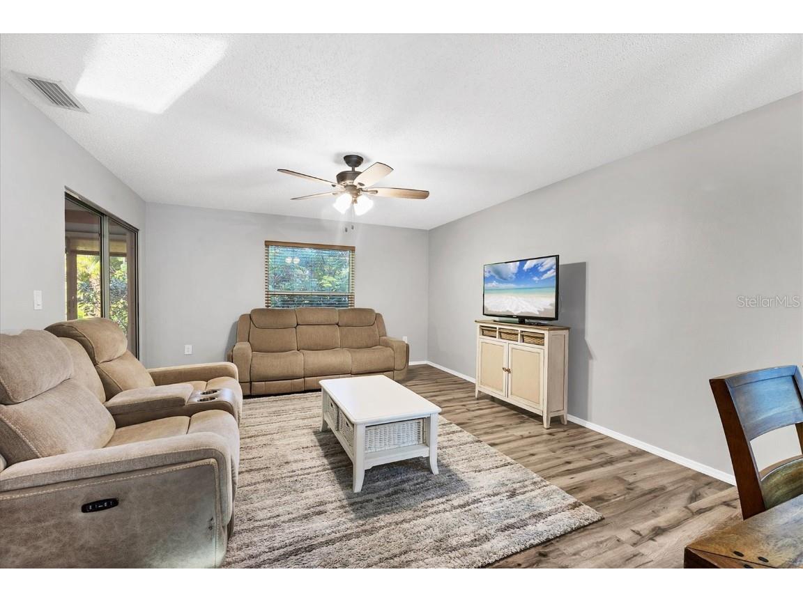 4983 Village Gardens Drive #45 Sarasota FL 34234 A4669034 image7