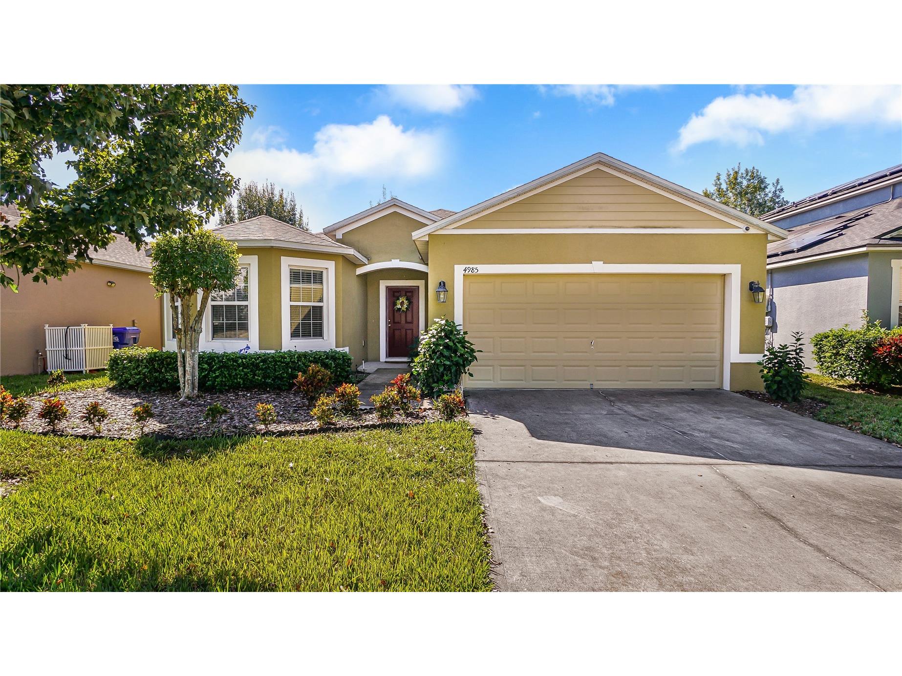 4985 Grassy Knoll Drive Tavares FL 32778 - CHAIN OF LAKES O6358801 image1