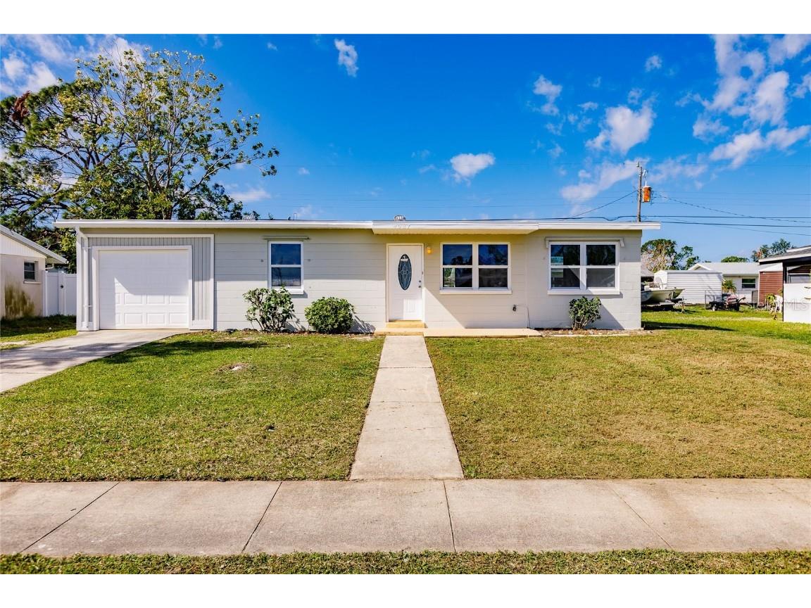 4987 Grobe Street North Port FL 34287 N6125092 image1