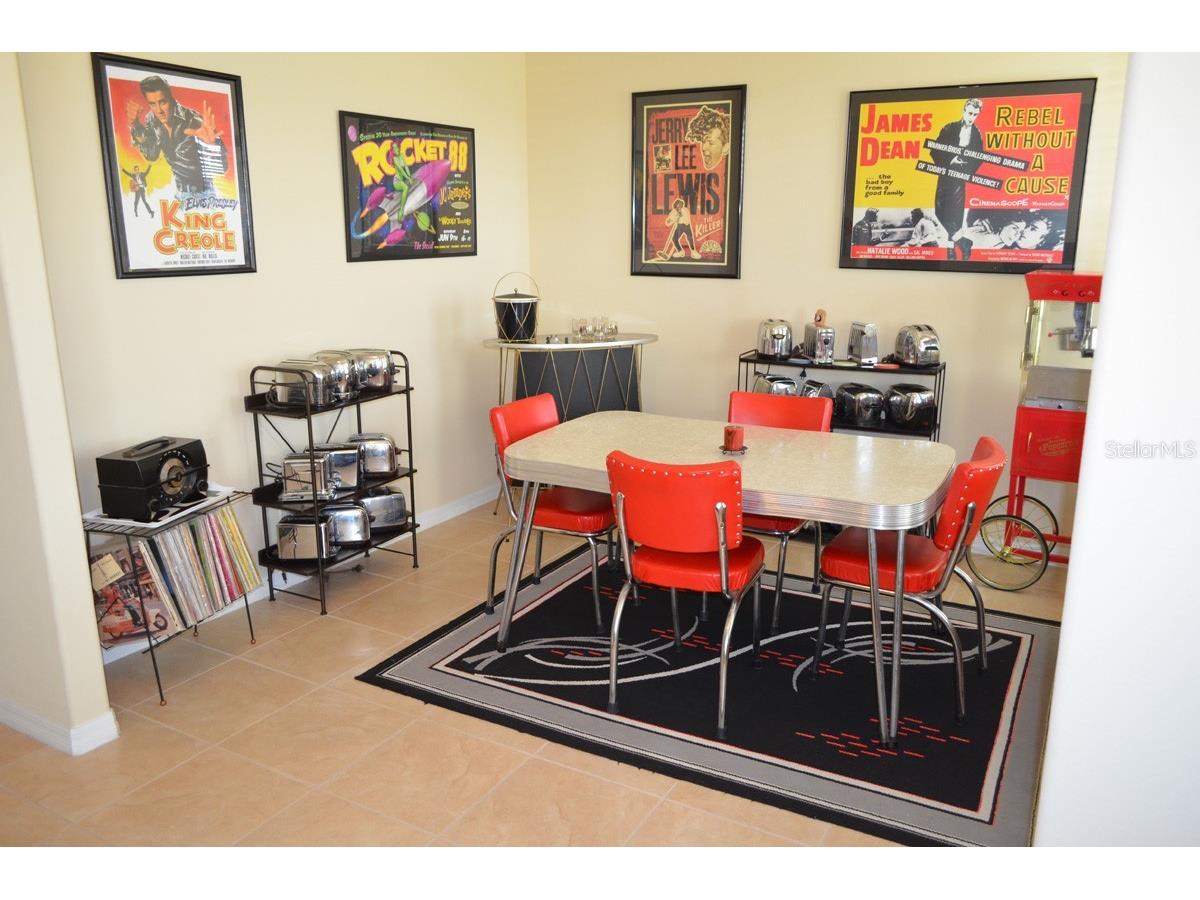4989 Northlawn Way Orlando FL 32811 O6374329 image4