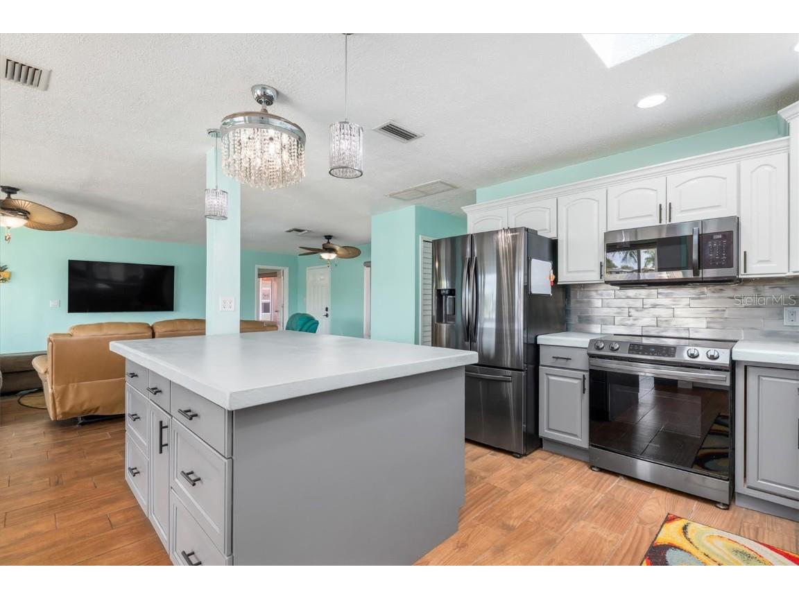 499 Notson Terrace Port Charlotte FL 33952 - LINDLEY WATERWAY A4673349 image14