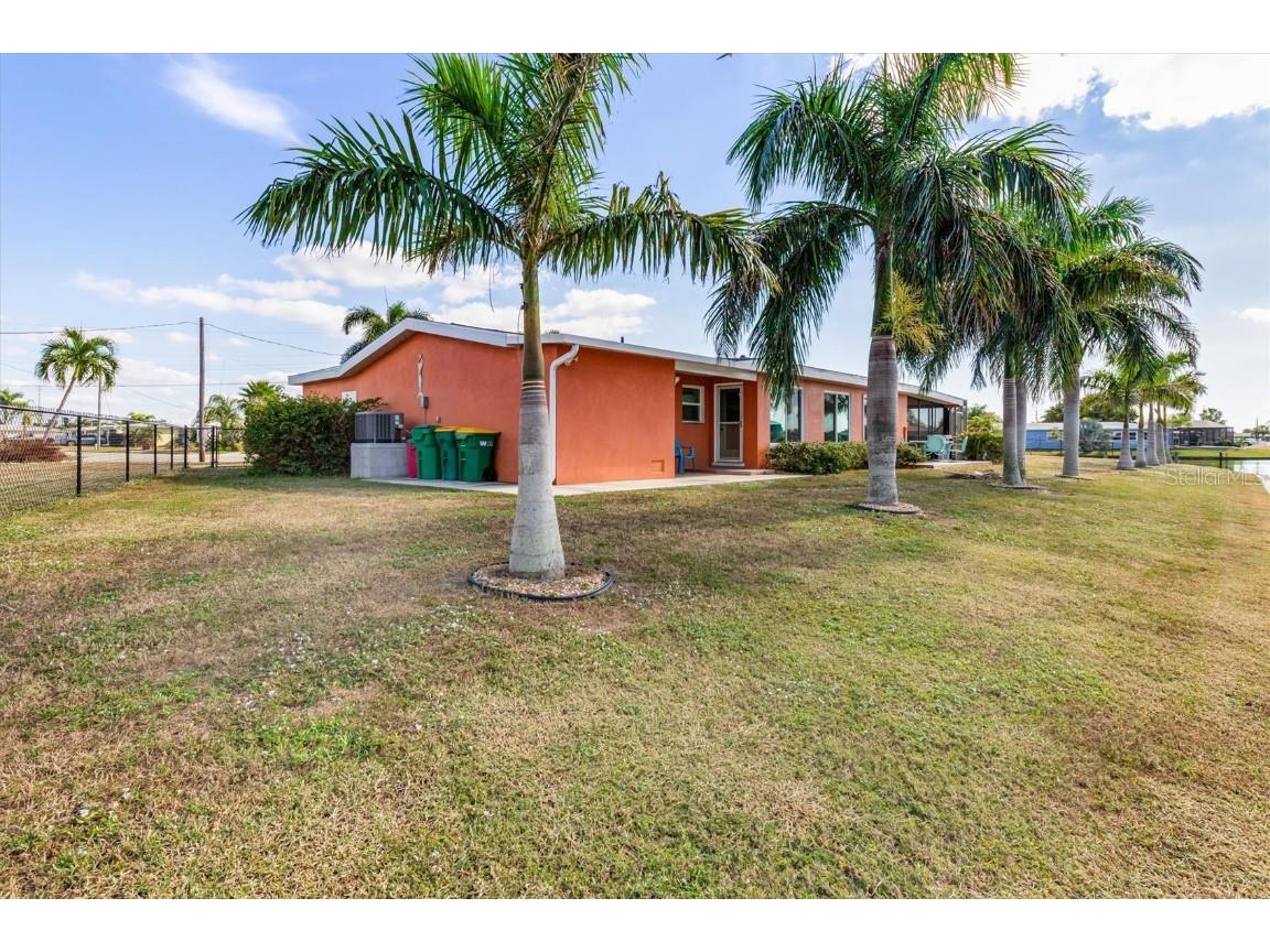 499 Notson Terrace Port Charlotte FL 33952 - LINDLEY WATERWAY A4673349 image36