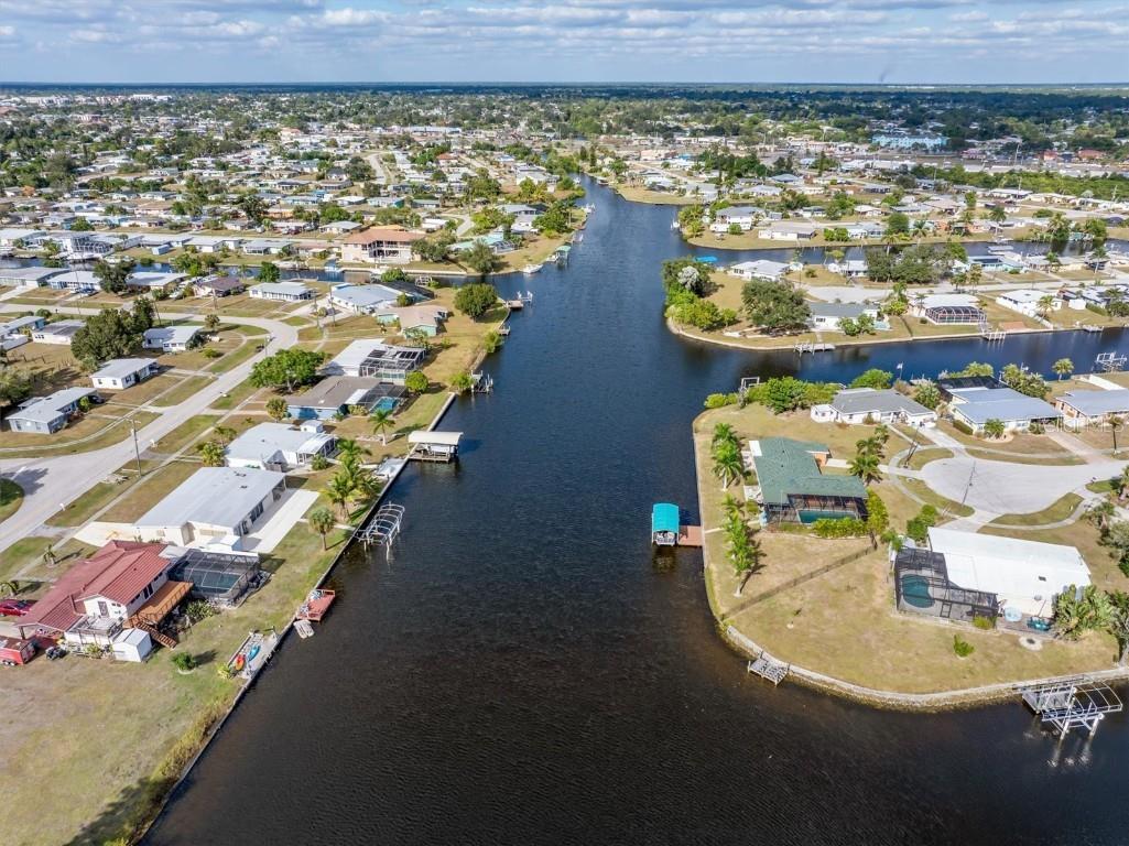 499 Notson Terrace Port Charlotte FL 33952 - LINDLEY WATERWAY A4673349 image52