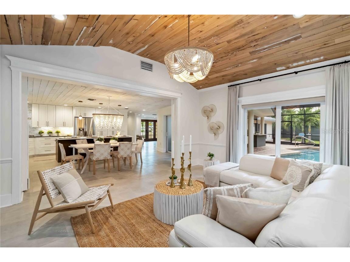 499 Partridge Circle Sarasota FL 34236 A4669490 image13