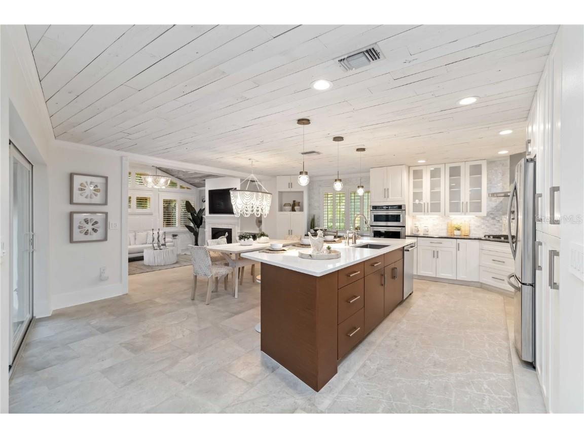 499 Partridge Circle Sarasota FL 34236 A4669490 image15