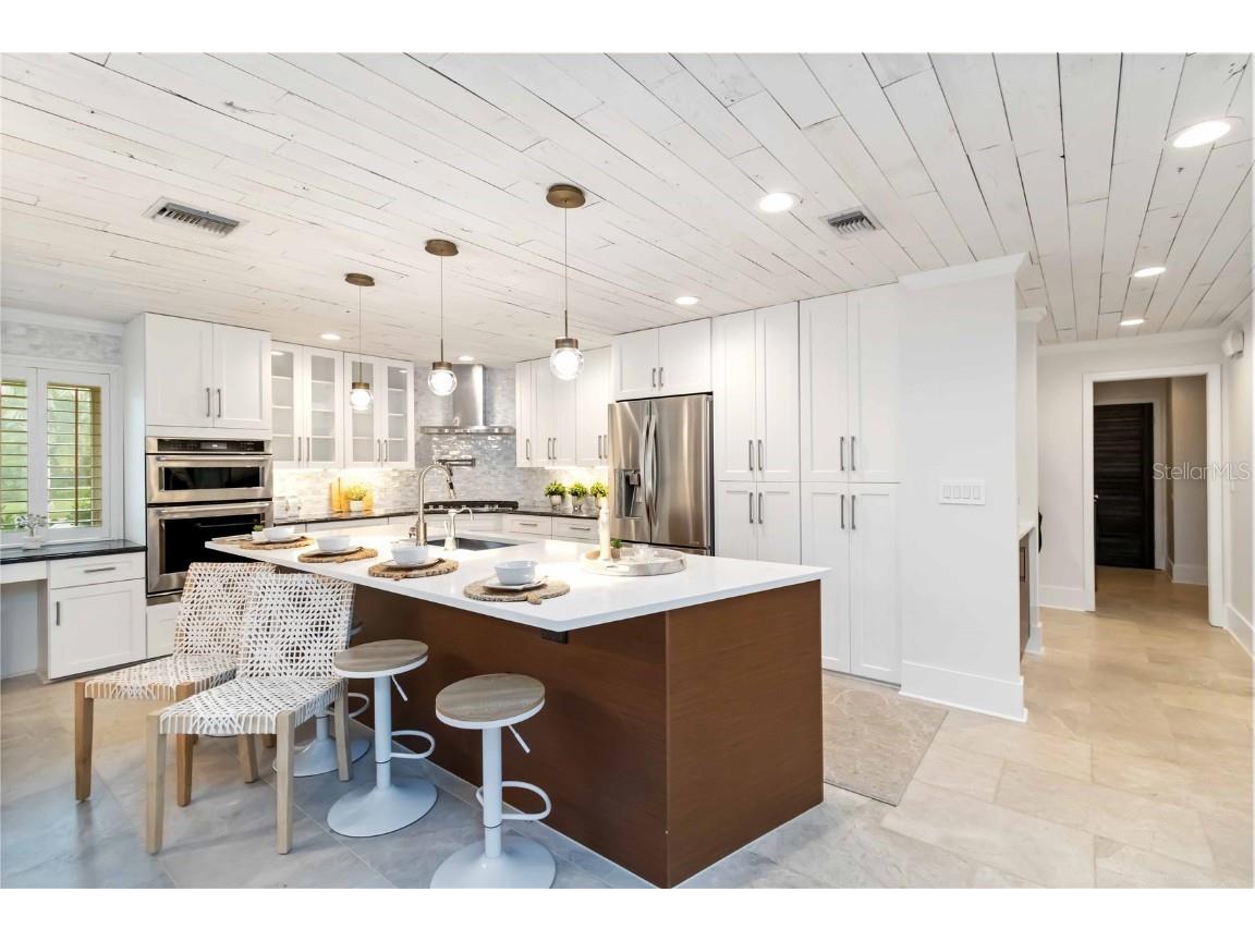 499 Partridge Circle Sarasota FL 34236 A4669490 image17