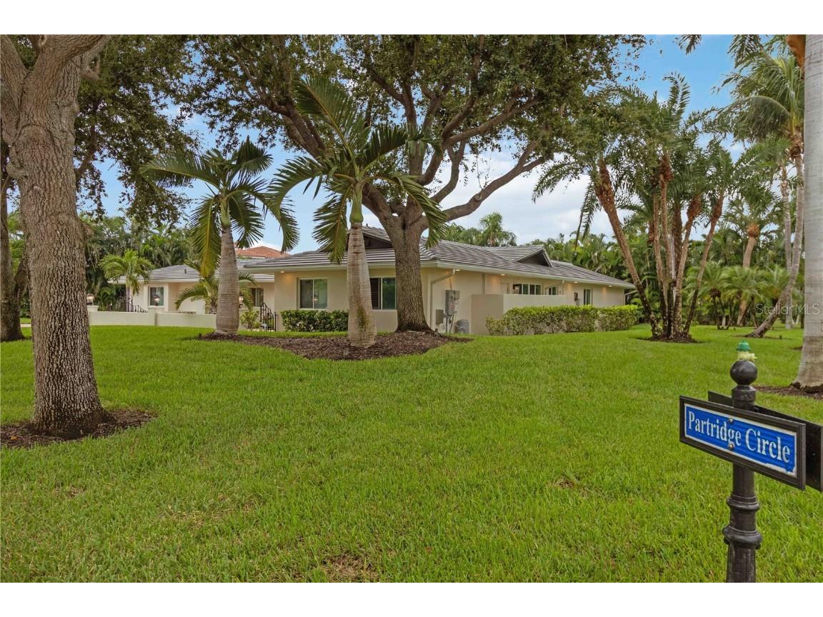 499 Partridge Circle Sarasota FL 34236 A4669490 image3