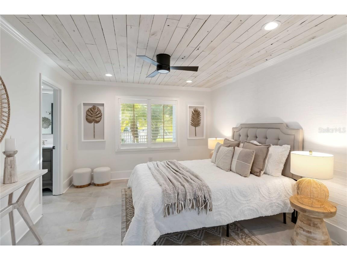 499 Partridge Circle Sarasota FL 34236 A4669490 image31