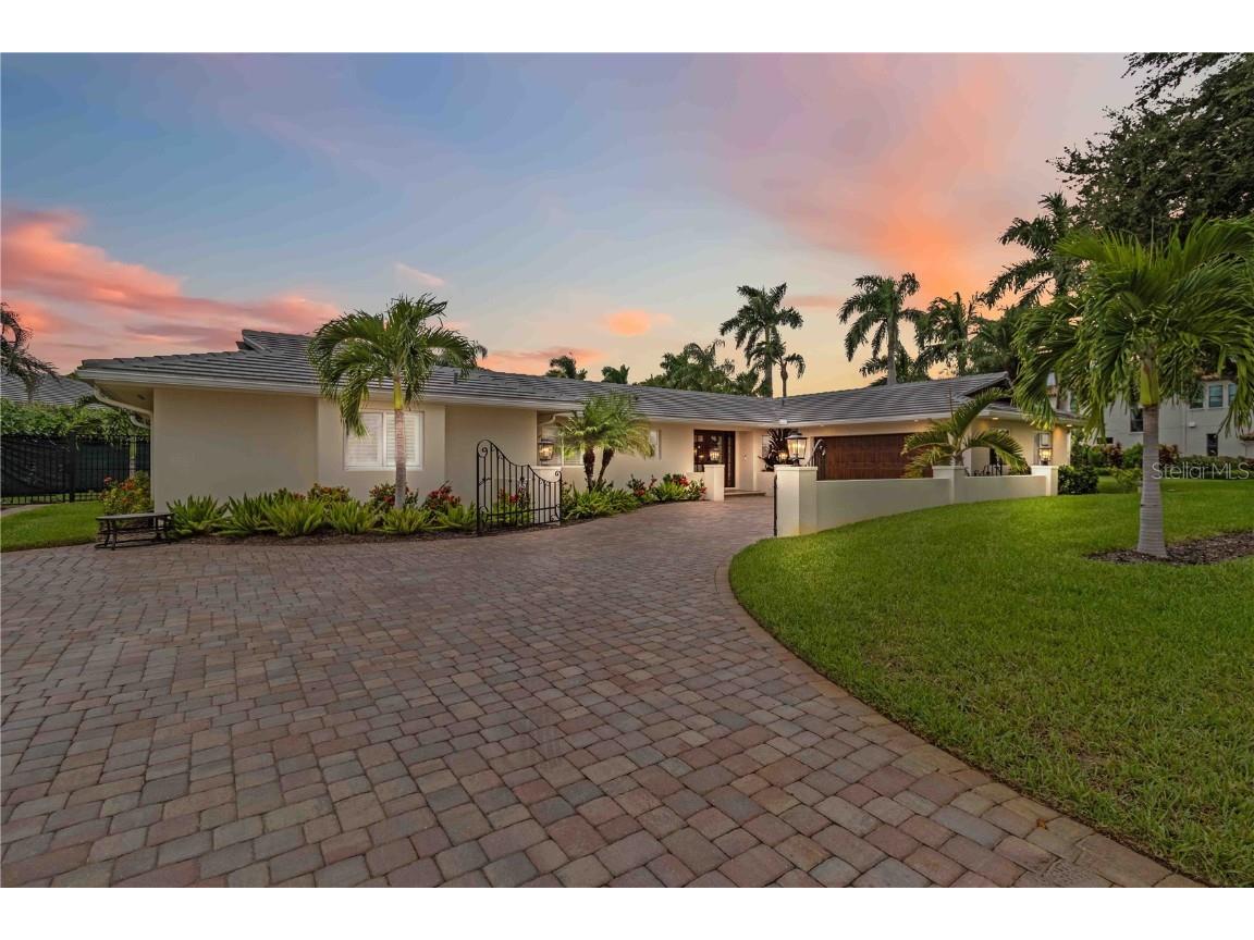 499 Partridge Circle Sarasota FL 34236 A4669490 image5