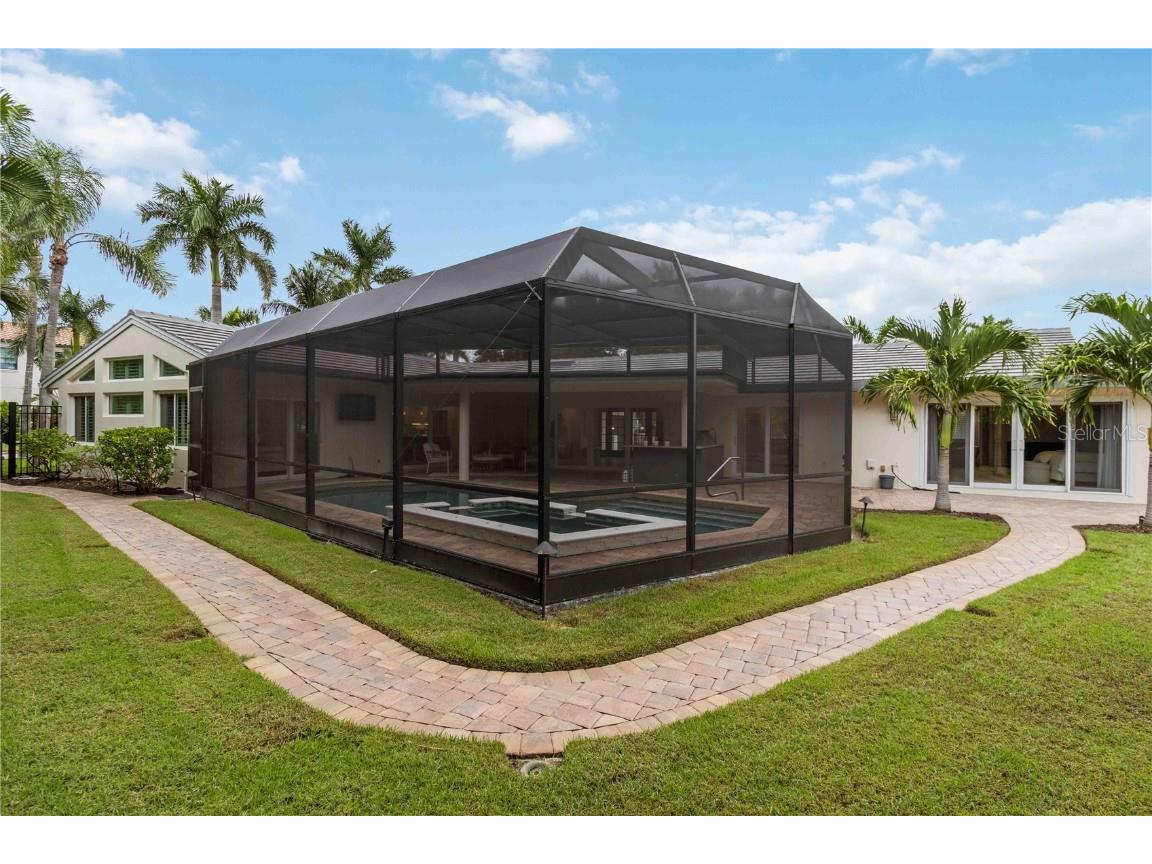 499 Partridge Circle Sarasota FL 34236 A4669490 image51