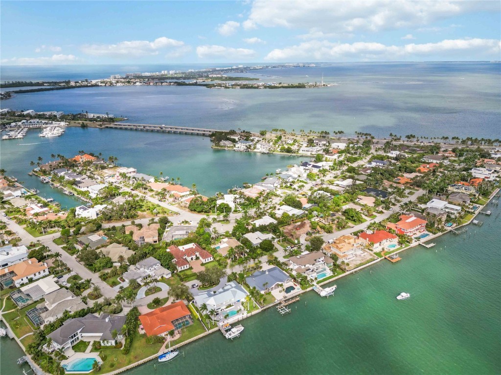 499 Partridge Circle Sarasota FL 34236 A4669490 image65