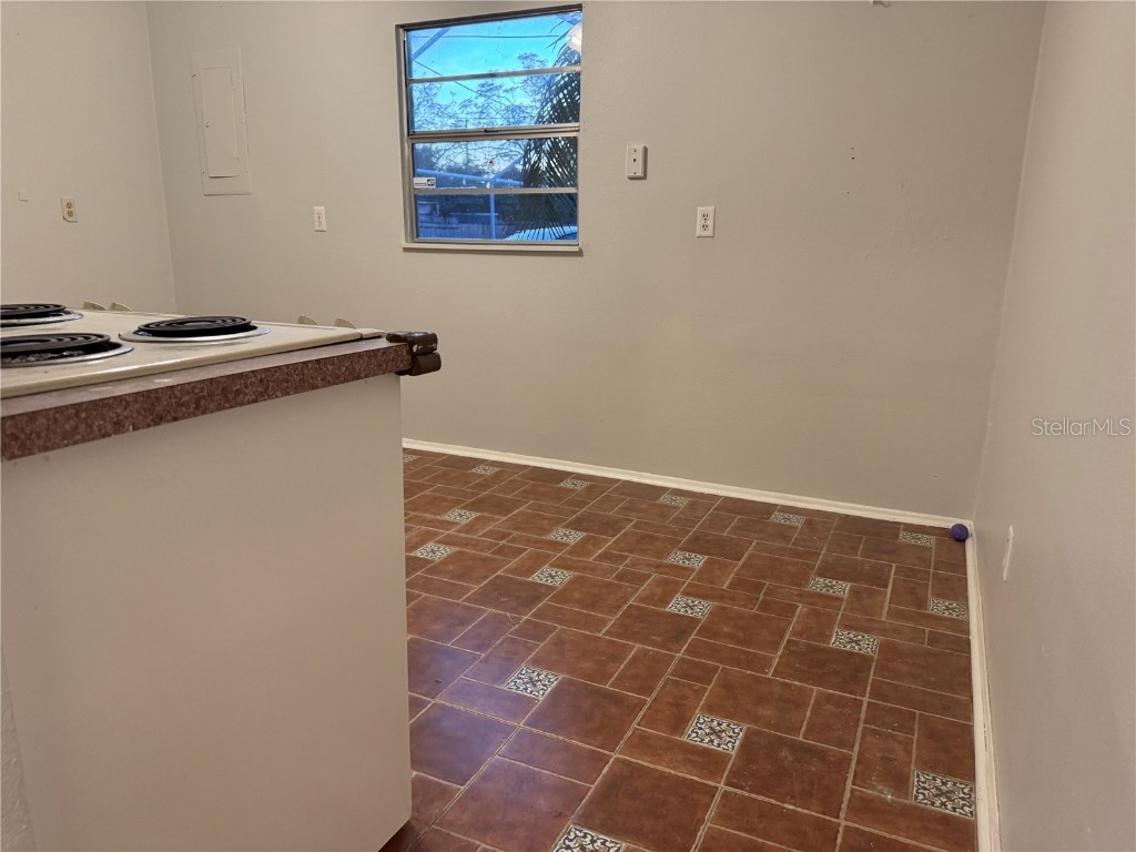 4990 80th Street N Saint Petersburg FL 33709 TB8450147 image16