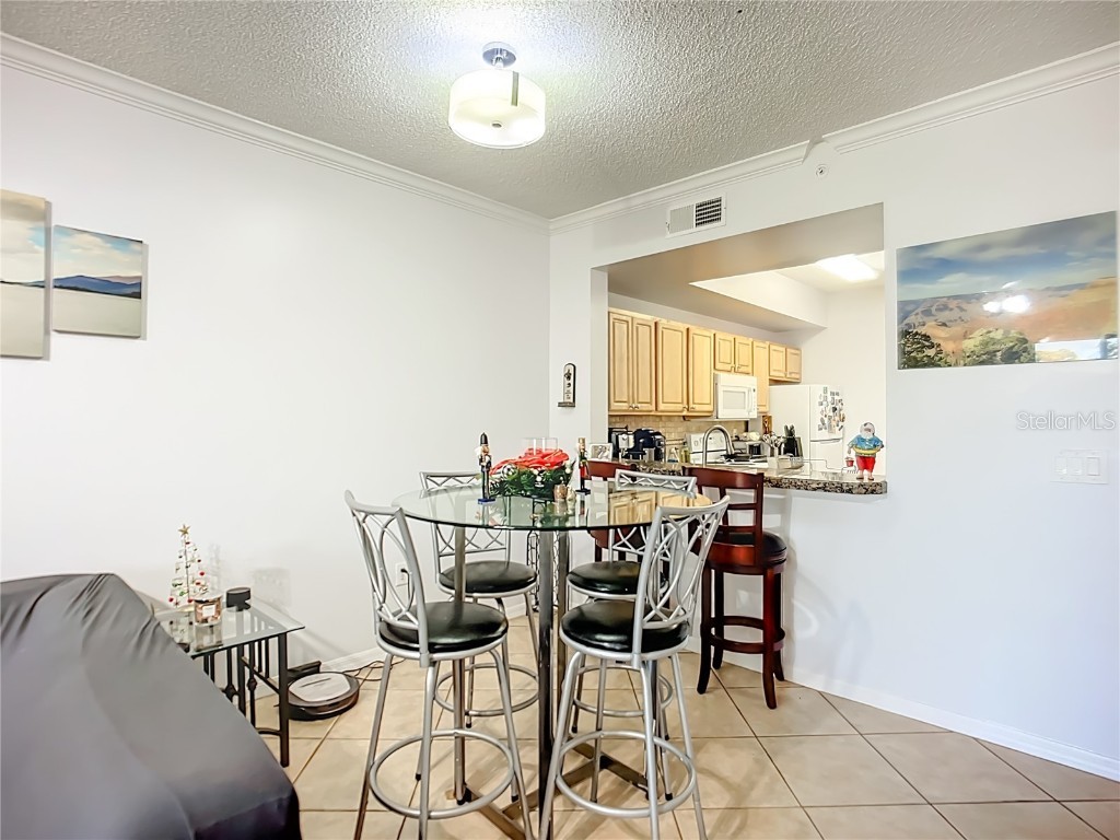 4990 Baraldi Circle #209 Sarasota FL 34235 A4674726 image11