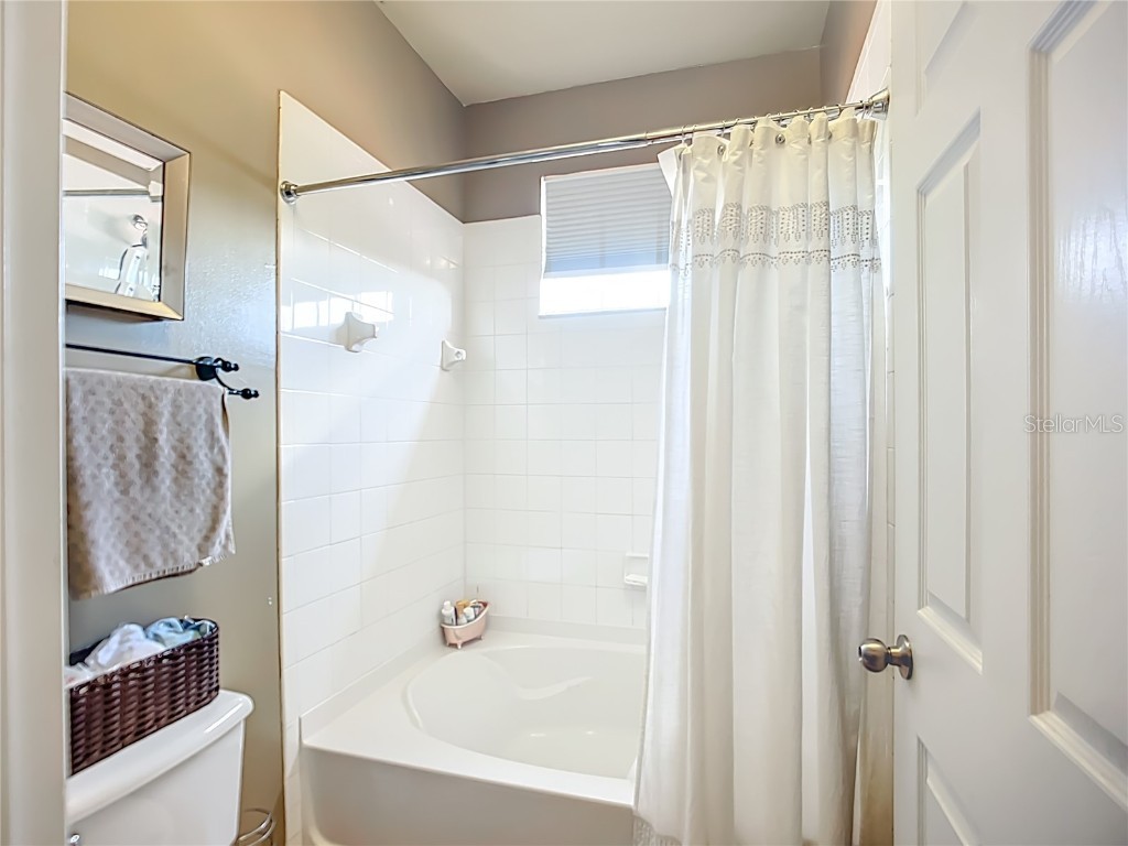 4990 Baraldi Circle #209 Sarasota FL 34235 A4674726 image29