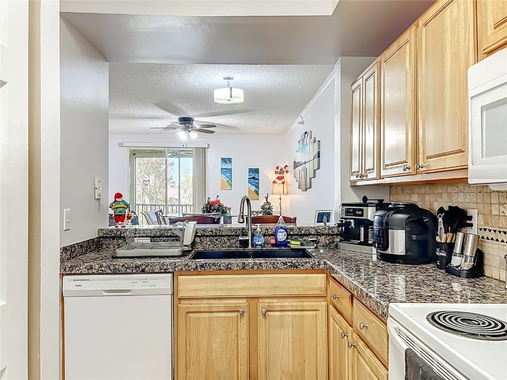 4990 Baraldi Circle #209 Sarasota FL 34235 A4674726 image9