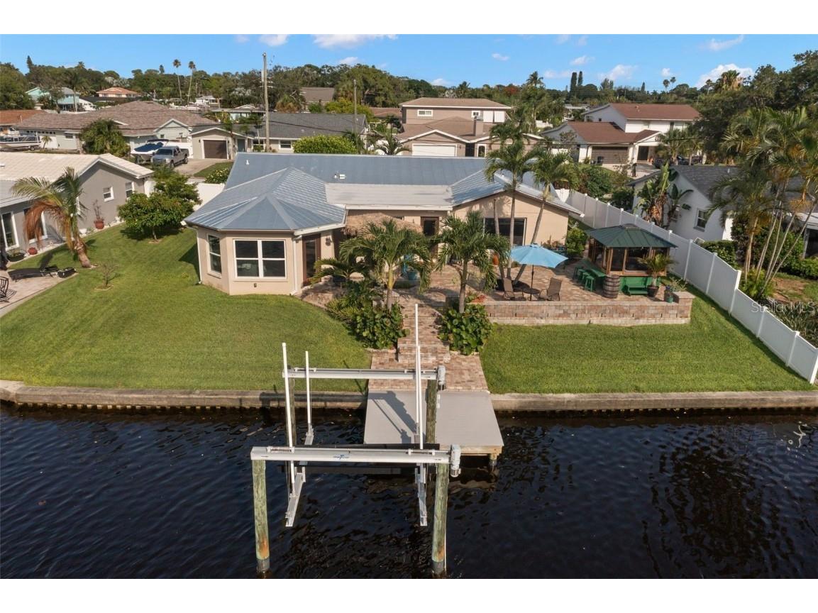 4990 Dover Street NE Saint Petersburg FL 33703 TB8449883 image1