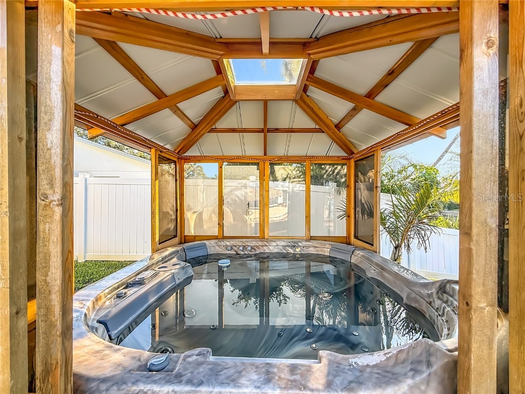 4990 Dover Street NE Saint Petersburg FL 33703 TB8449883 image29