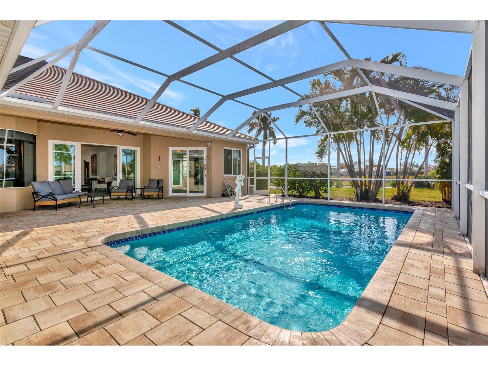 4990 Gardiners Bay Circle Sarasota FL 34238 A4683540 image2