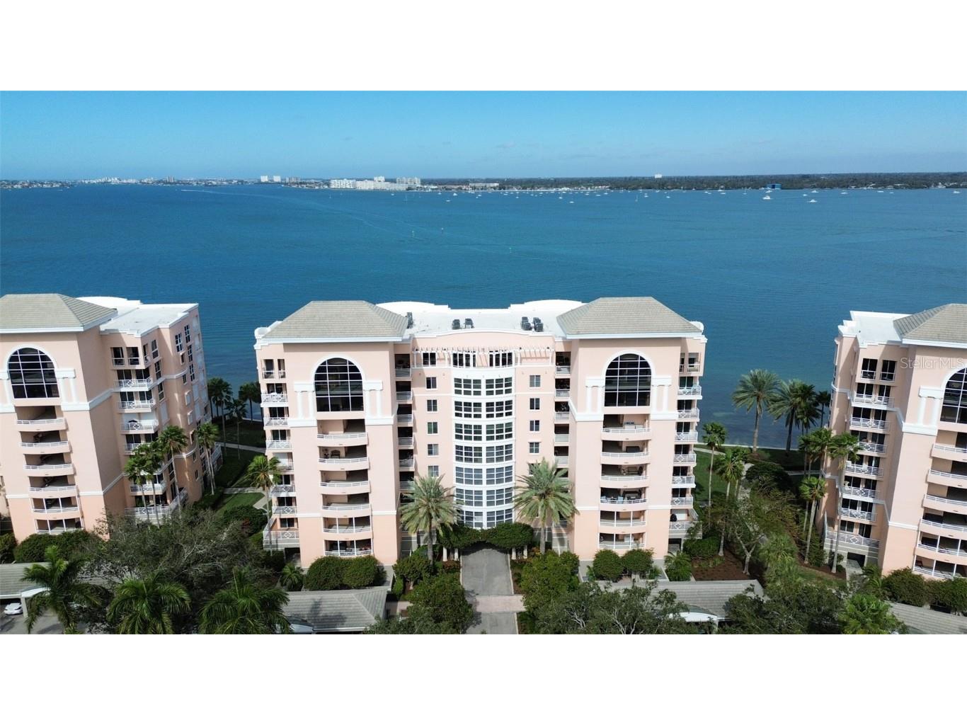4991 Bacopa Lane S #402 Saint Petersburg FL 33715 - BOCA CIEGA BAY U8227904 image1