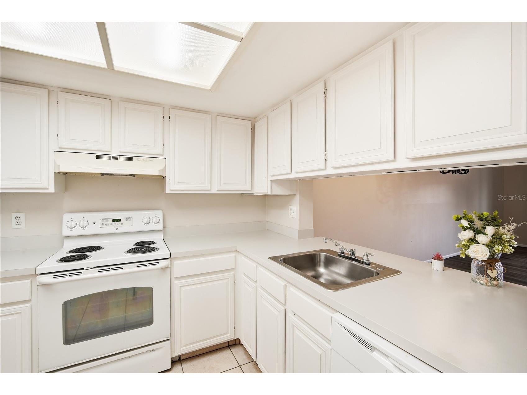 4991 Puritan Circle #0522 Tampa FL 33617 TB8522954 image5