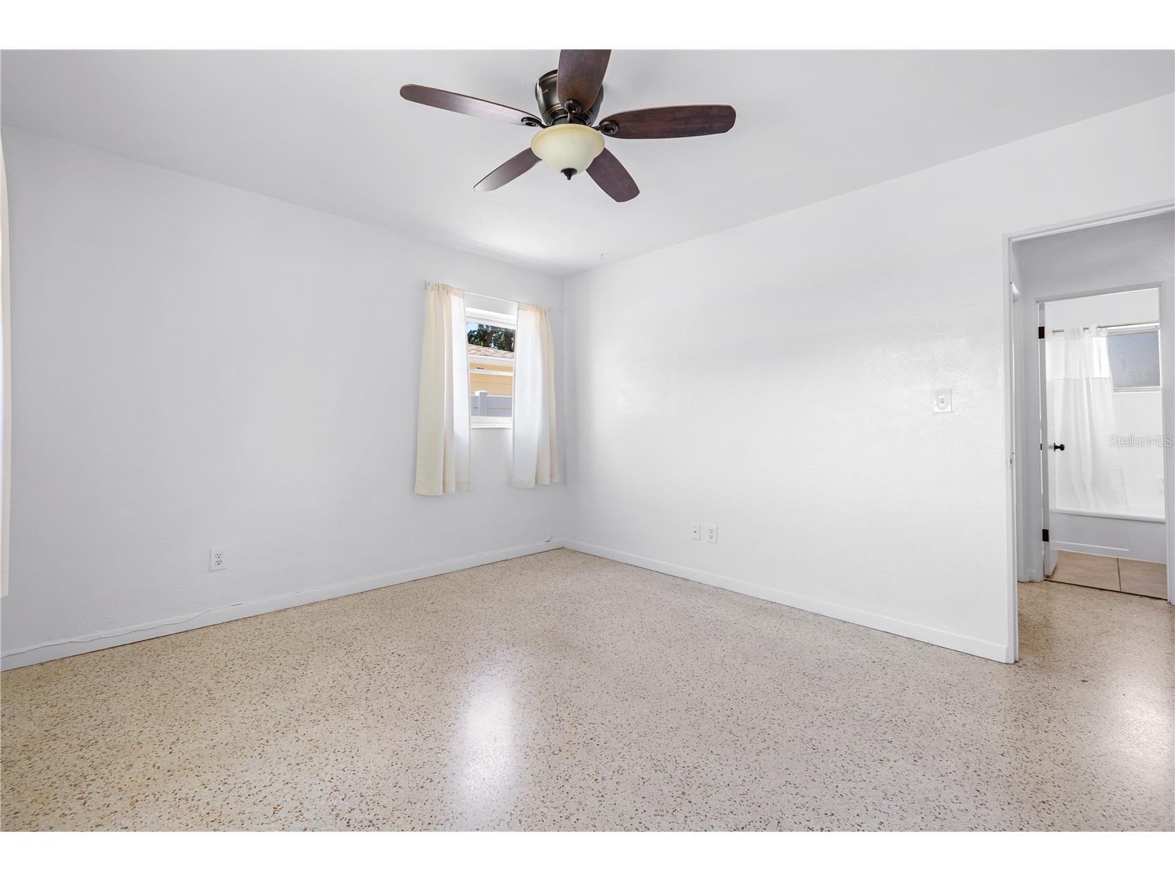 4992 99th Way N Saint Petersburg FL 33708 TB8522441 image15