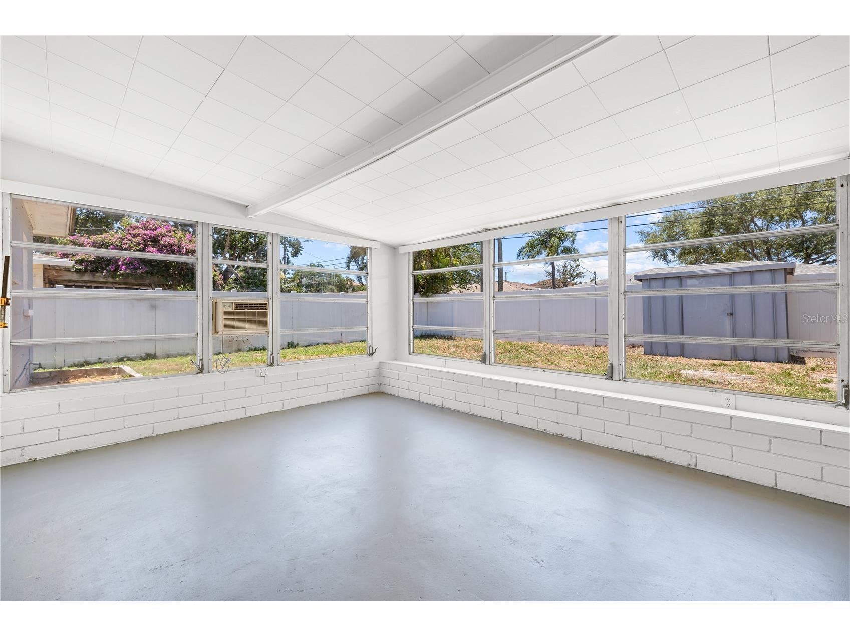 4992 99th Way N Saint Petersburg FL 33708 TB8522441 image16
