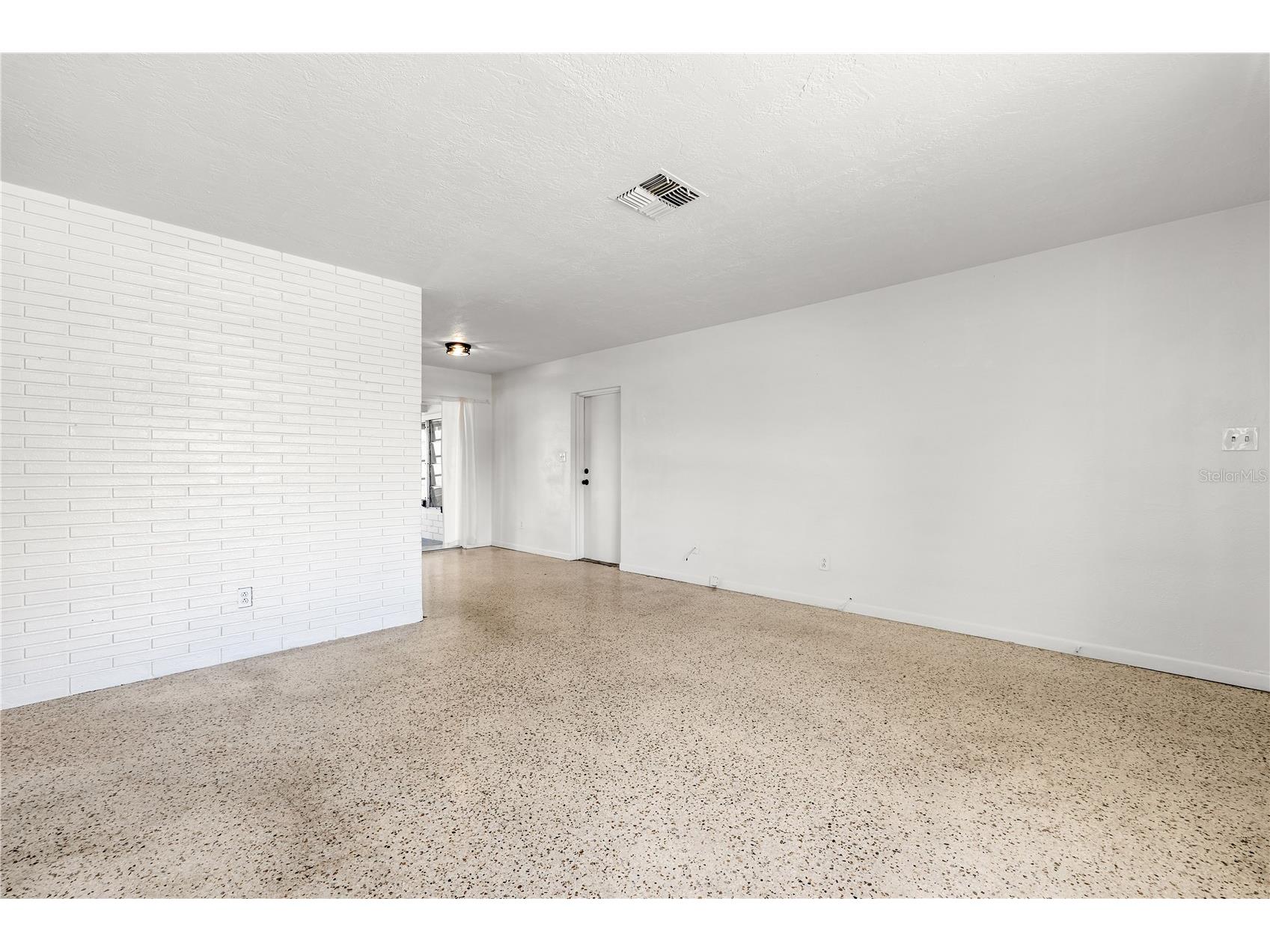 4992 99th Way N Saint Petersburg FL 33708 TB8522441 image4