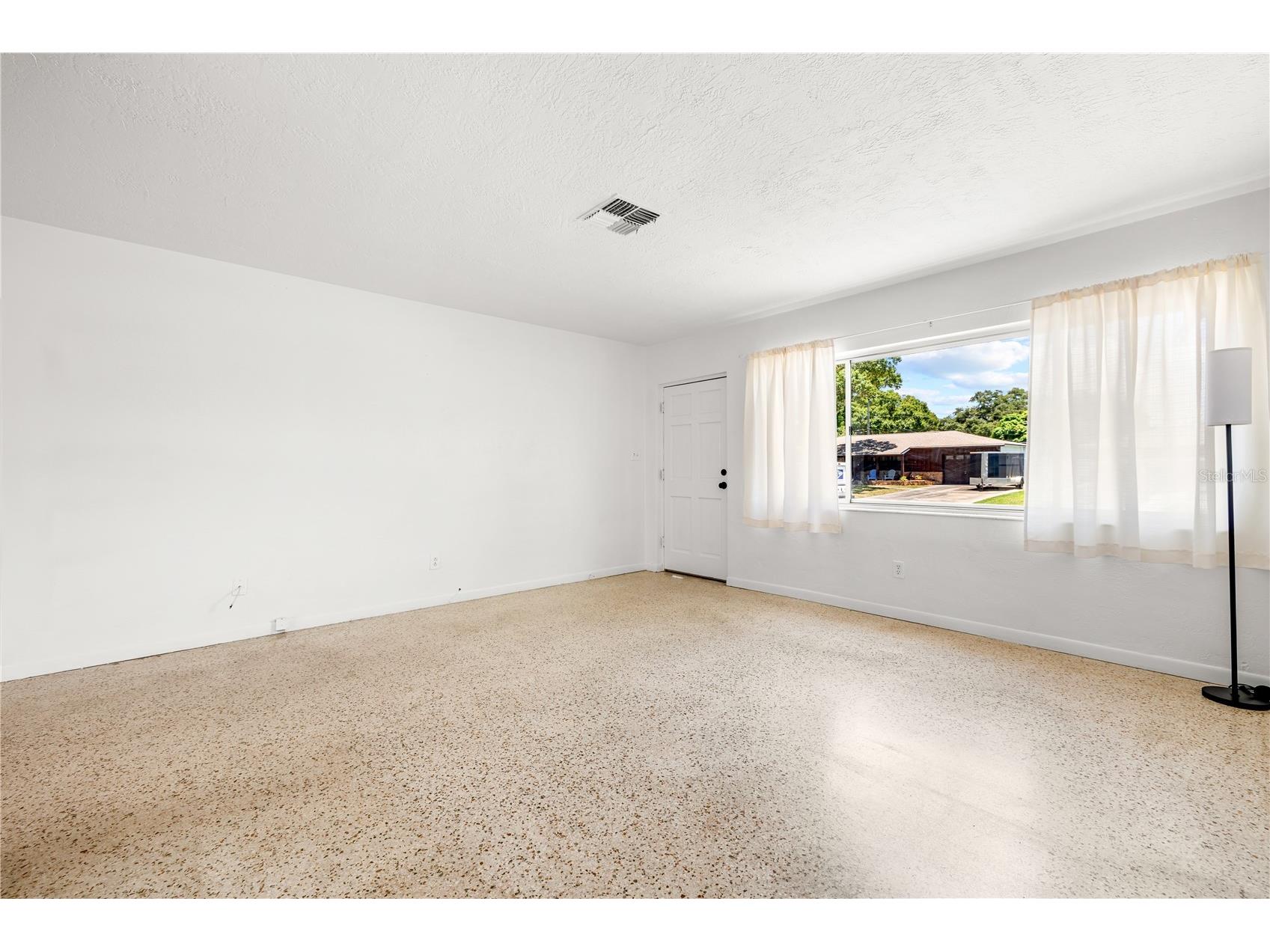 4992 99th Way N Saint Petersburg FL 33708 TB8522441 image5