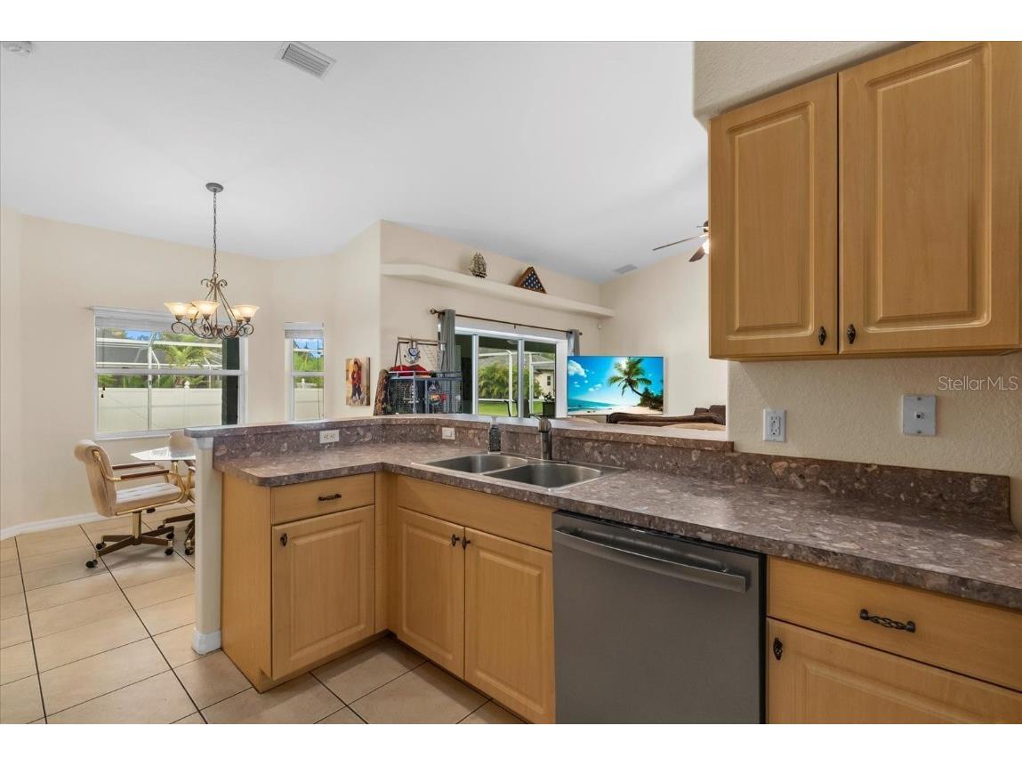 4992 Maurbach Terrace North Port FL 34286 C7512752 image15