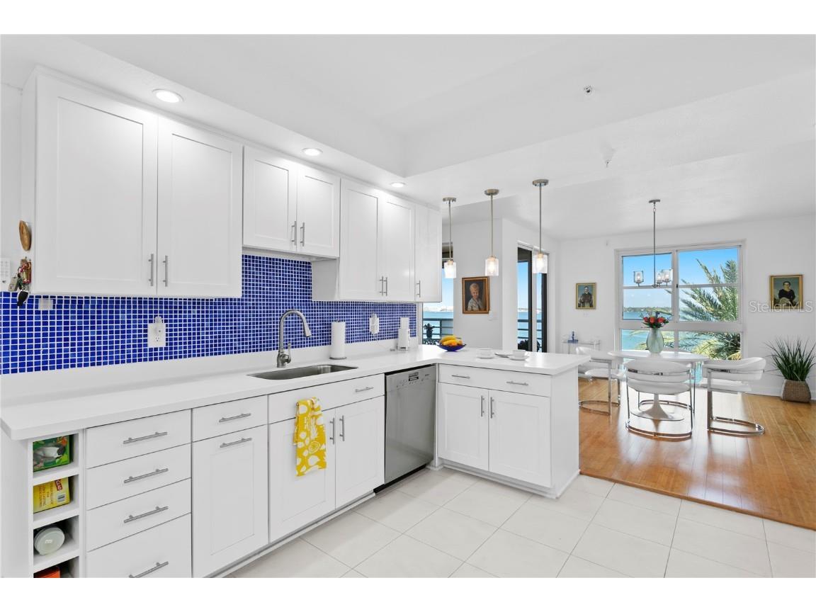 4993 Bacopa Lane S #304 Saint Petersburg FL 33715 - BOCA CIEGA CHANNEL TB8426539 image12