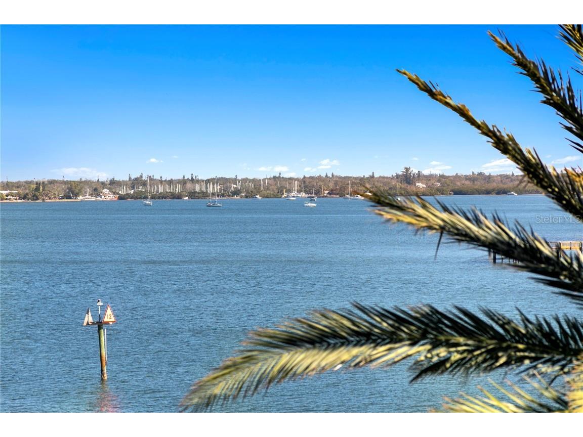 4993 Bacopa Lane S #304 Saint Petersburg FL 33715 - BOCA CIEGA CHANNEL TB8426539 image5