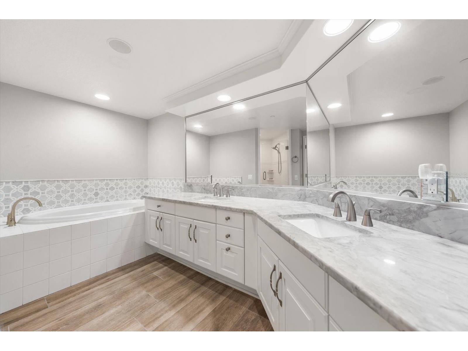 4993 Bacopa Lane S #505 Saint Petersburg FL 33715 TB8477049 image16
