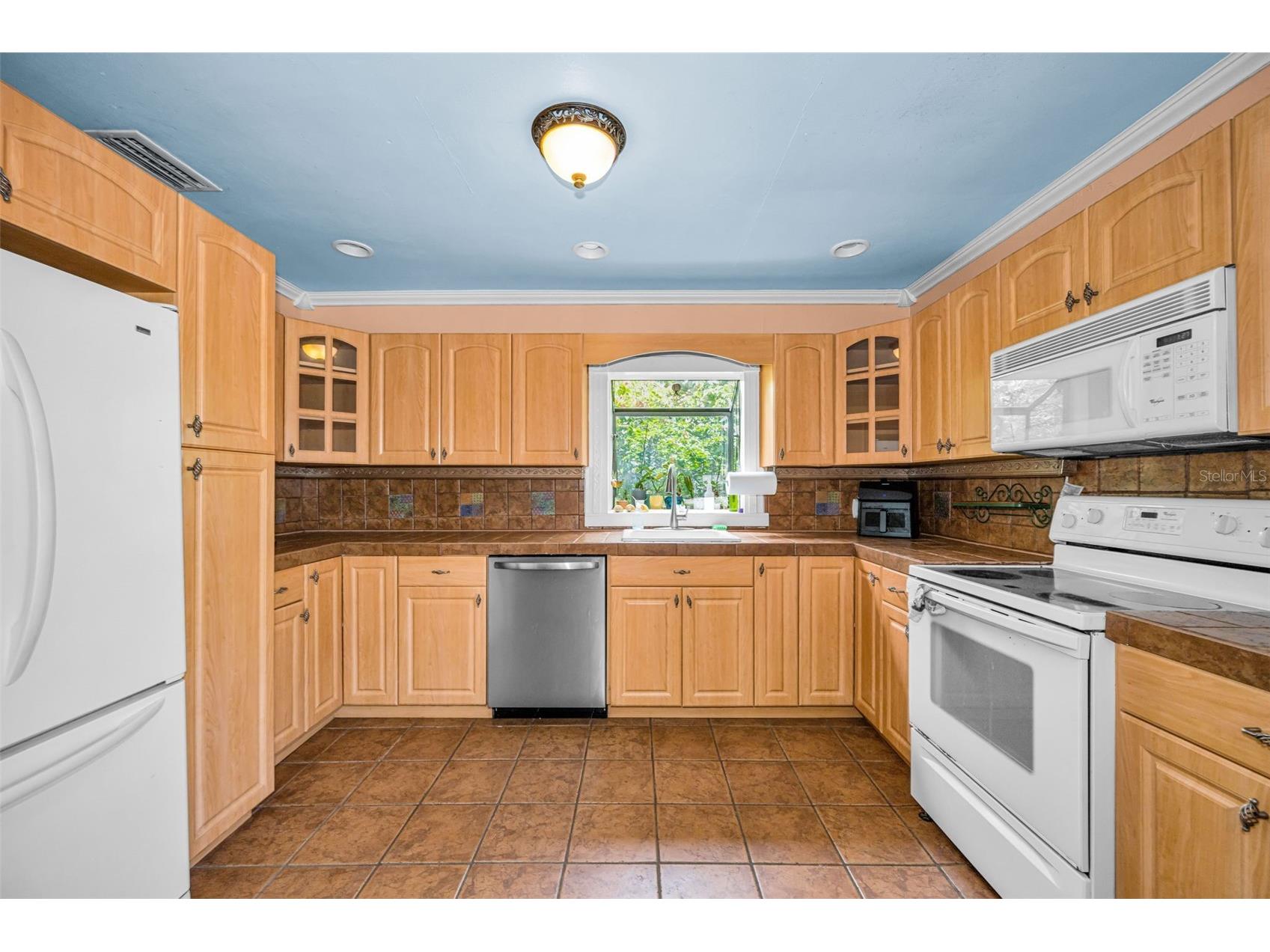 4994 17th Avenue N Saint Petersburg FL 33710 TB8512149 image23