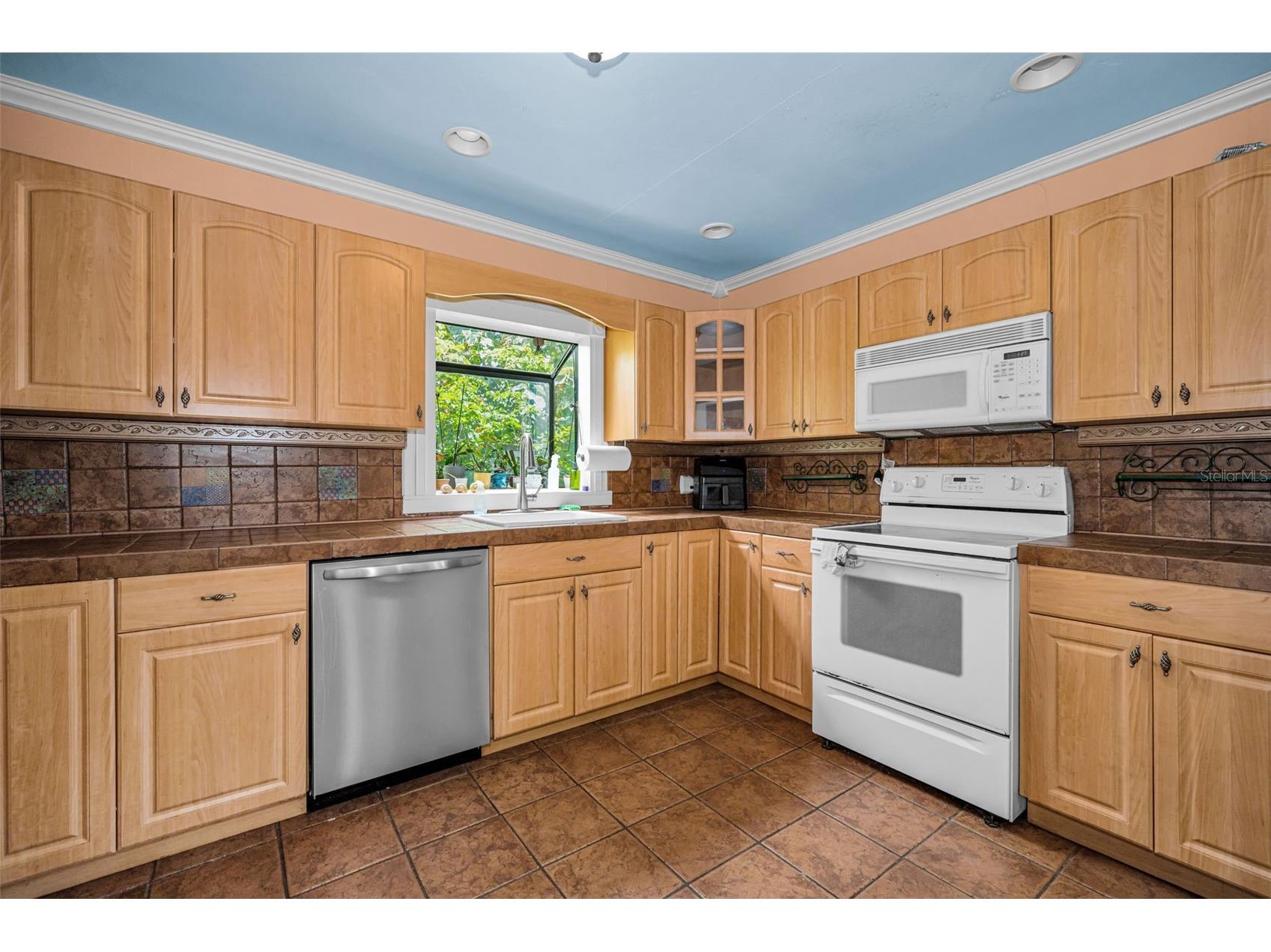 4994 17th Avenue N Saint Petersburg FL 33710 TB8512149 image25
