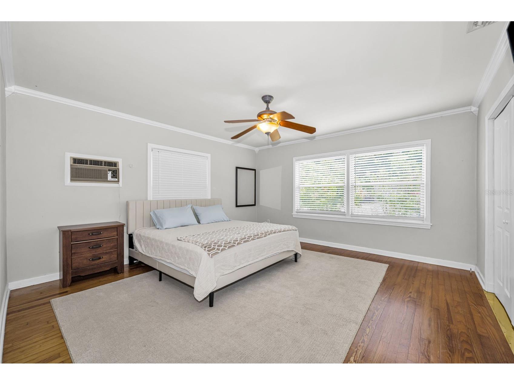 4994 17th Avenue N Saint Petersburg FL 33710 TB8512149 image29