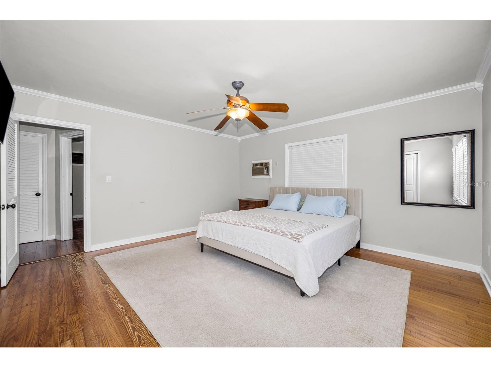 4994 17th Avenue N Saint Petersburg FL 33710 TB8512149 image30