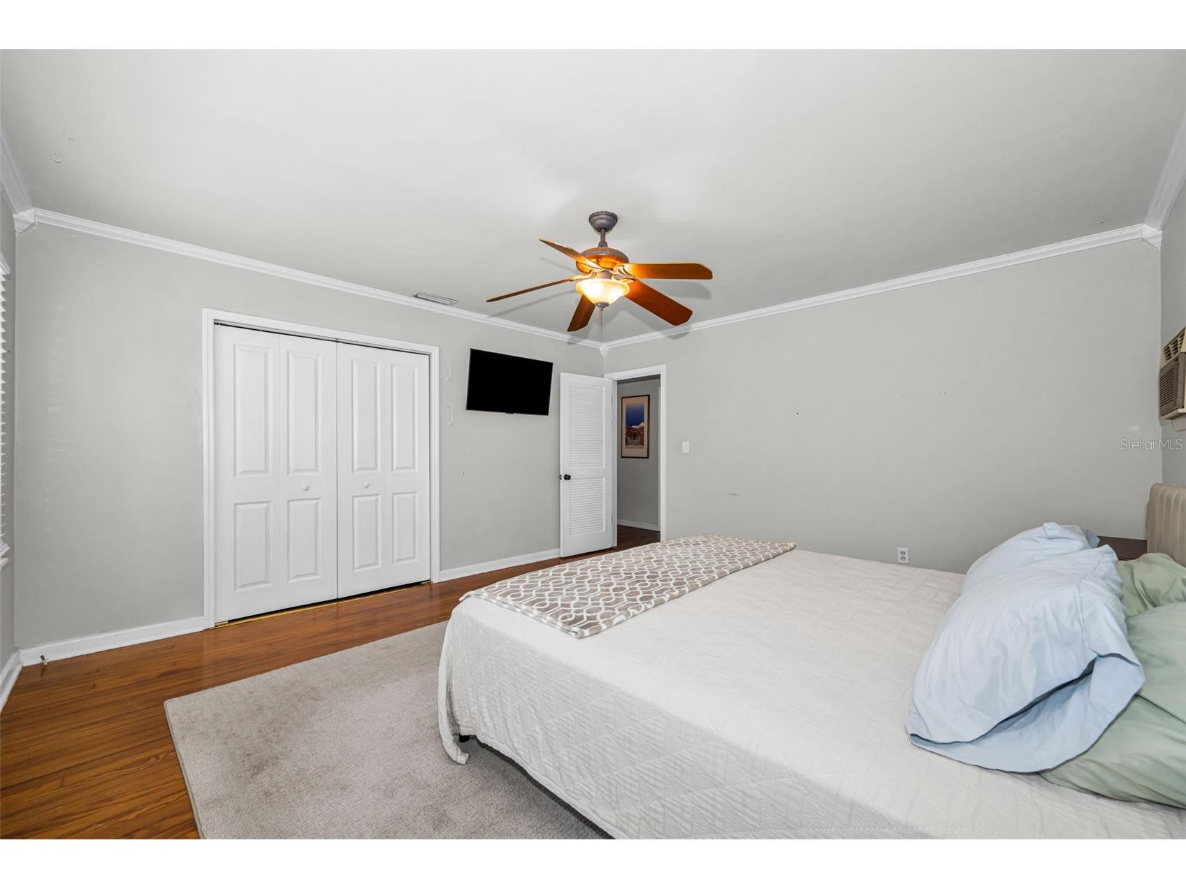 4994 17th Avenue N Saint Petersburg FL 33710 TB8512149 image31