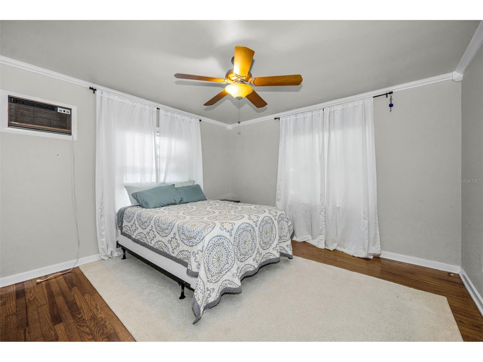 4994 17th Avenue N Saint Petersburg FL 33710 TB8512149 image34