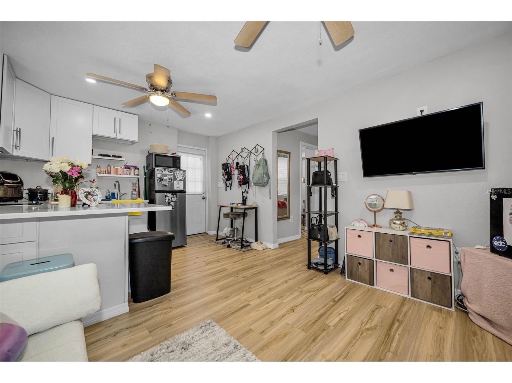 4994 17th Avenue N Saint Petersburg FL 33710 TB8512149 image41