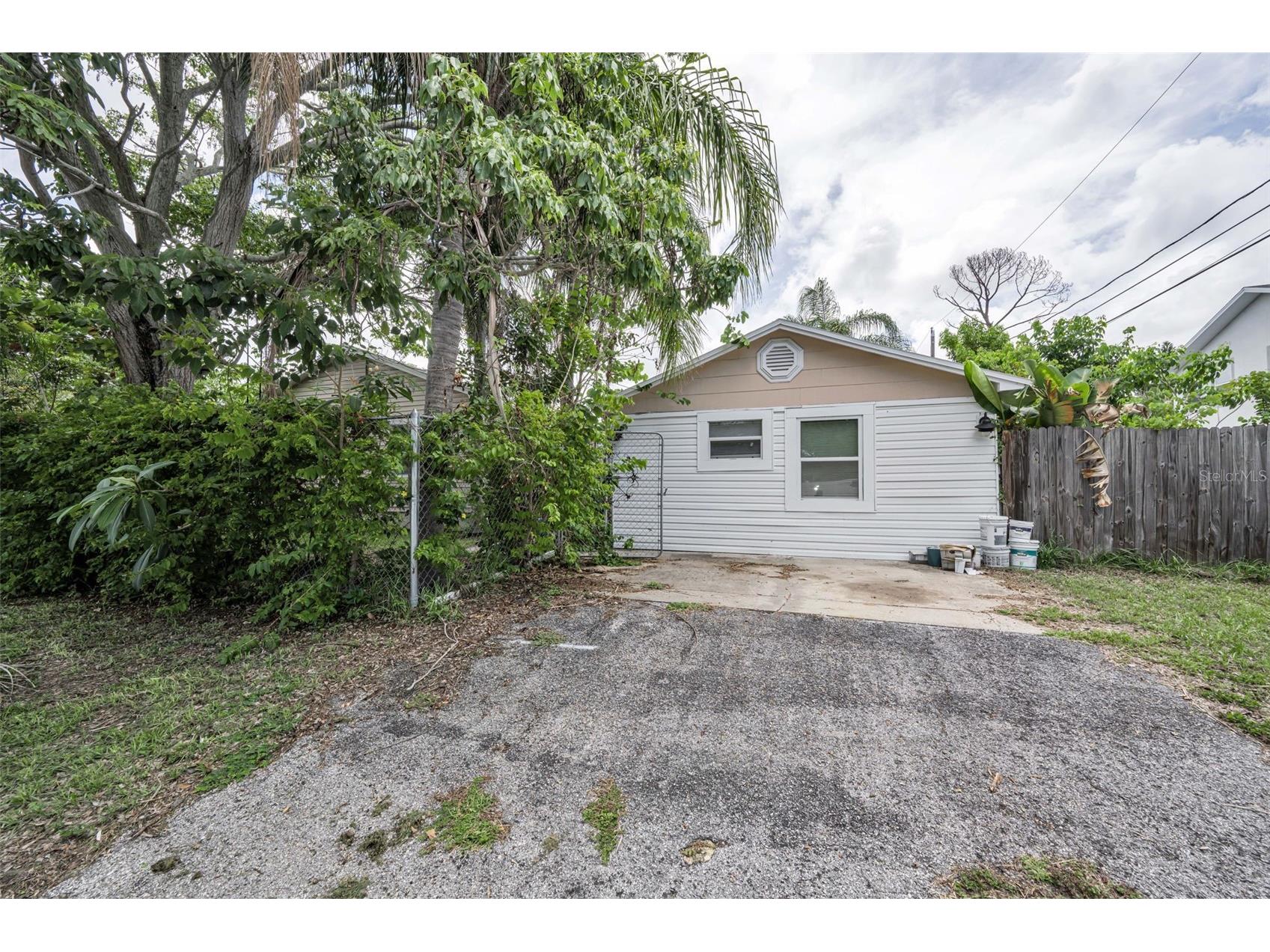 4994 17th Avenue N Saint Petersburg FL 33710 TB8512149 image53