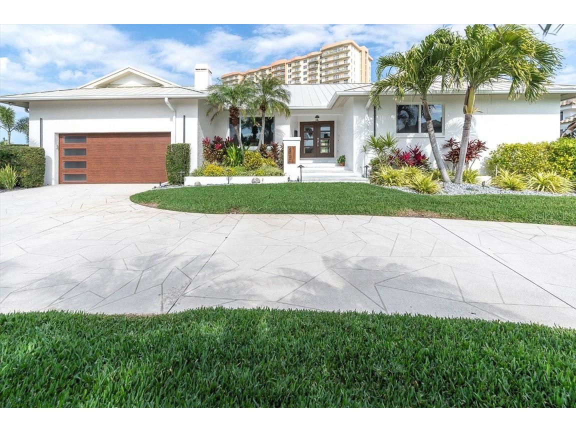 4995 58th Avenue S Saint Petersburg FL 33715 - BOCA CIEGA BAY U8228775 image1
