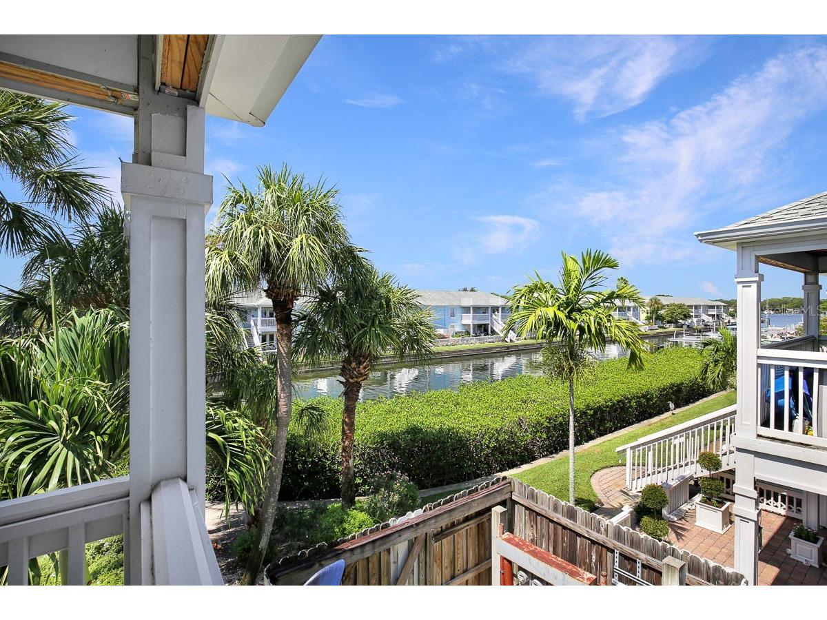 4995 Cobia Drive SE #D Saint Petersburg FL 33705 TB8526567 image2
