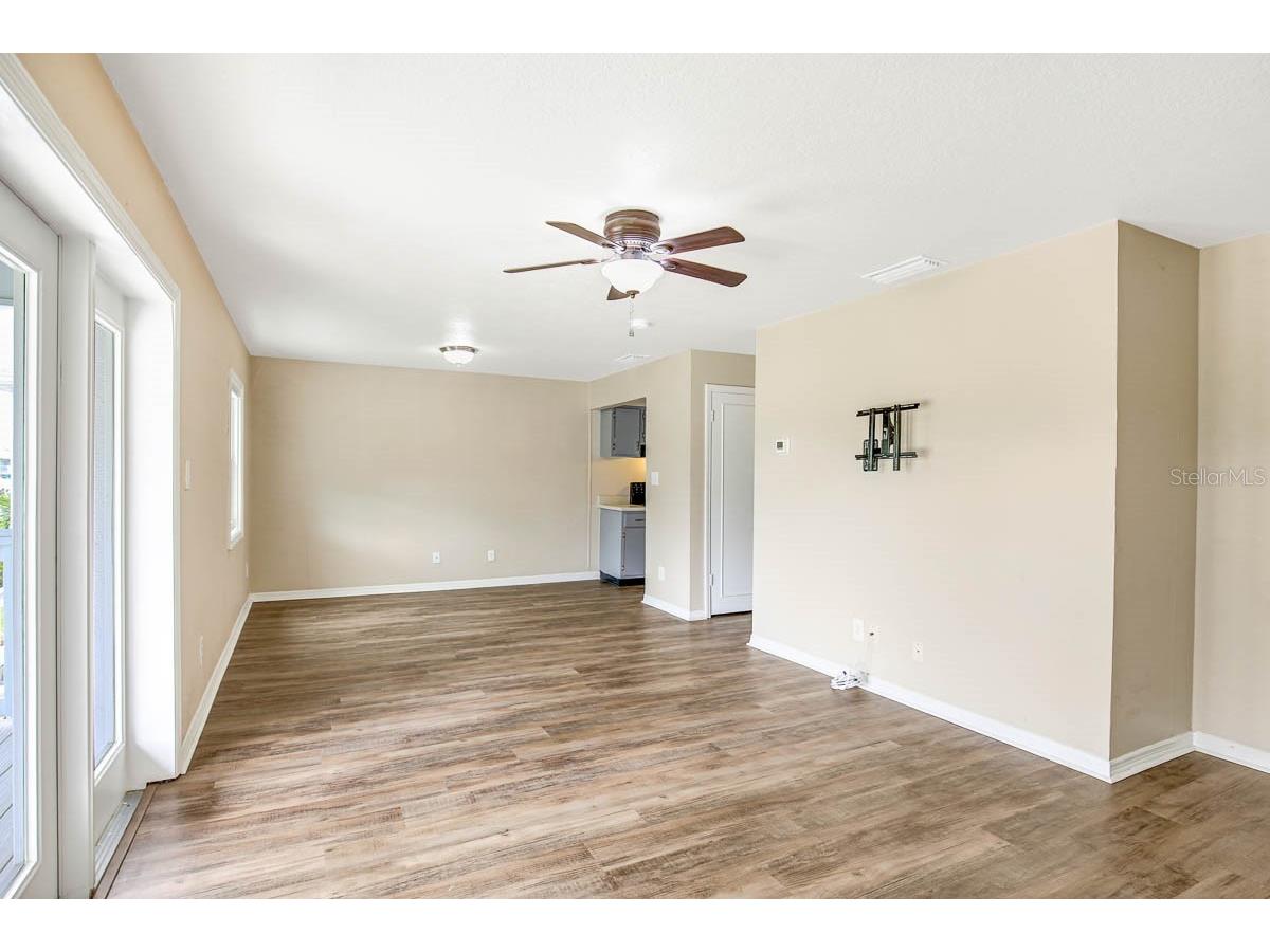 4995 Cobia Drive SE #D Saint Petersburg FL 33705 TB8526567 image3